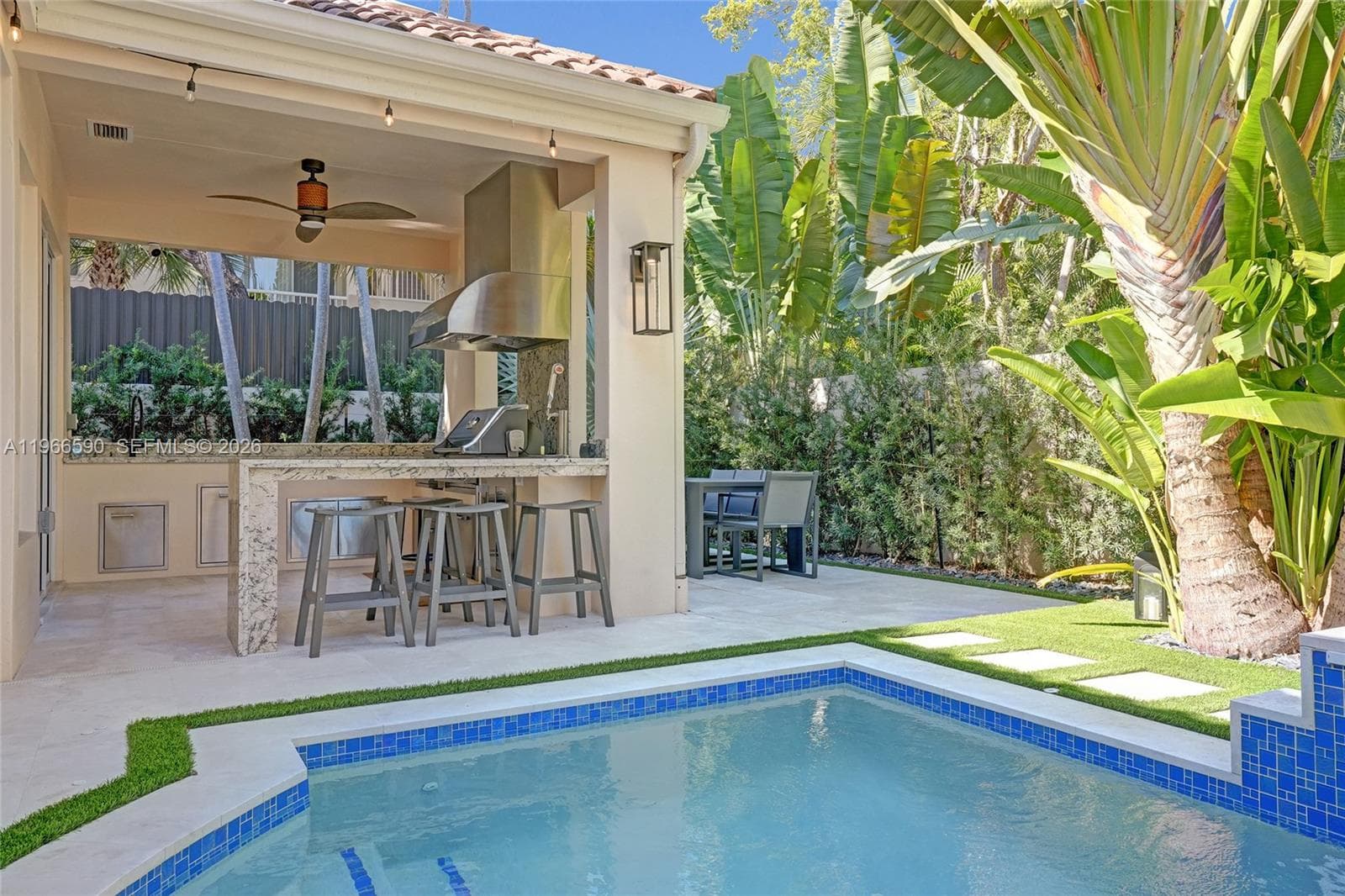 20824 NE 37th Ave # 20824, Aventura FL 33180 — 87