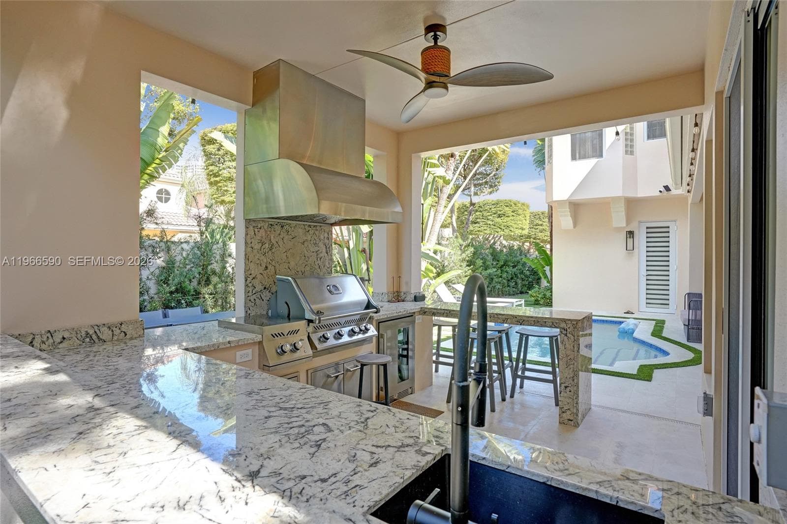 20824 NE 37th Ave # 20824, Aventura FL 33180 — 74