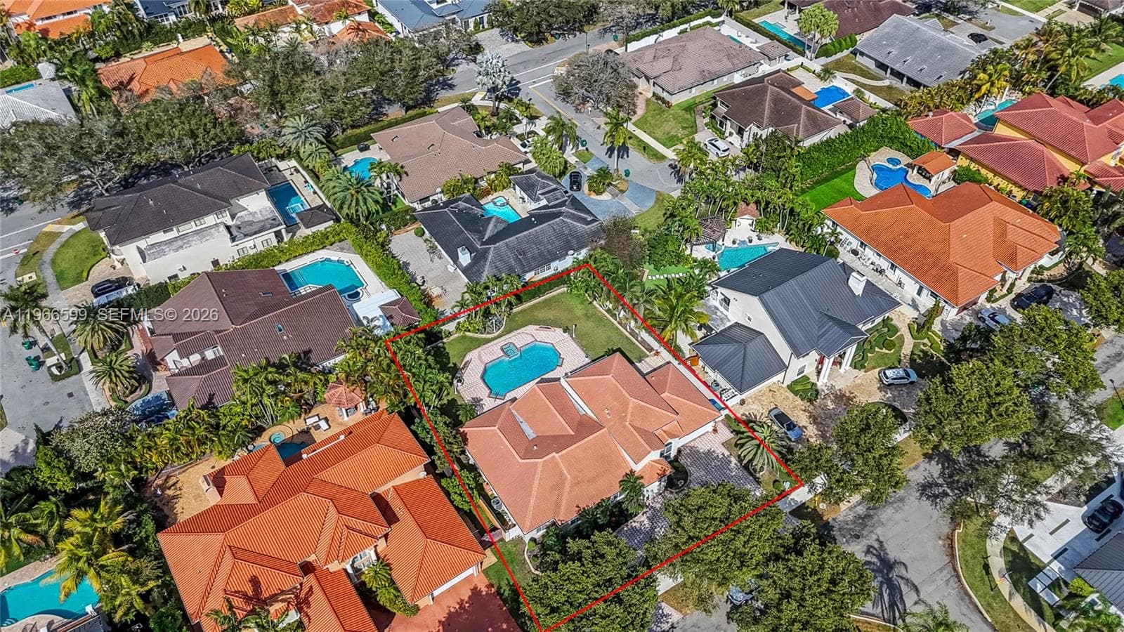 8305 NW 157th Ter, Miami Lakes FL 33016 — 42