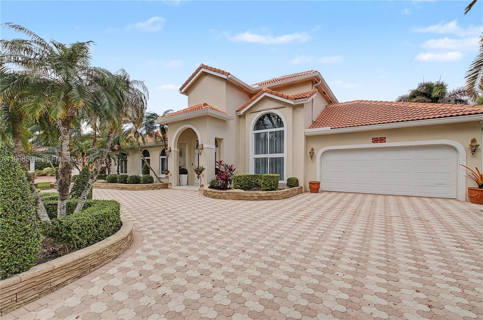 8305 NW 157th Ter, Miami Lakes FL 33016 — 3