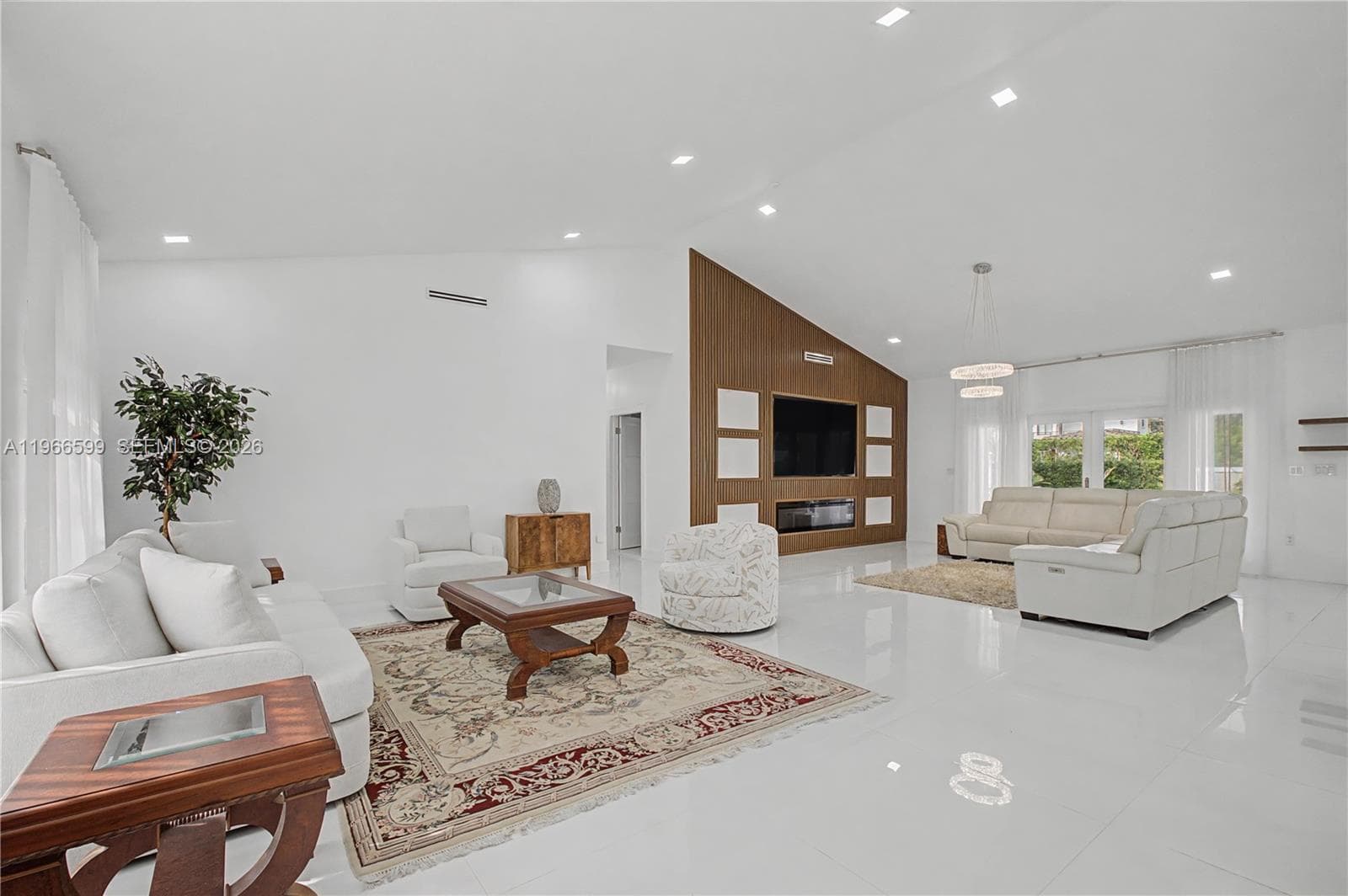 8305 NW 157th Ter, Miami Lakes FL 33016 — 5