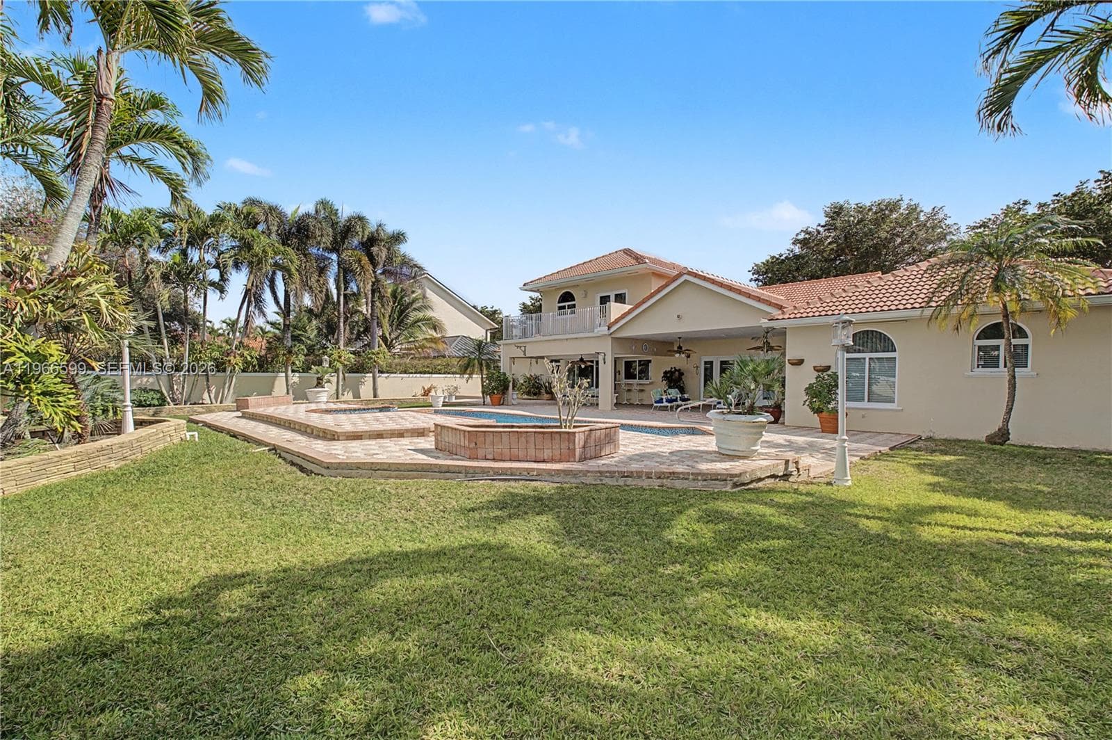 8305 NW 157th Ter, Miami Lakes FL 33016 — 35