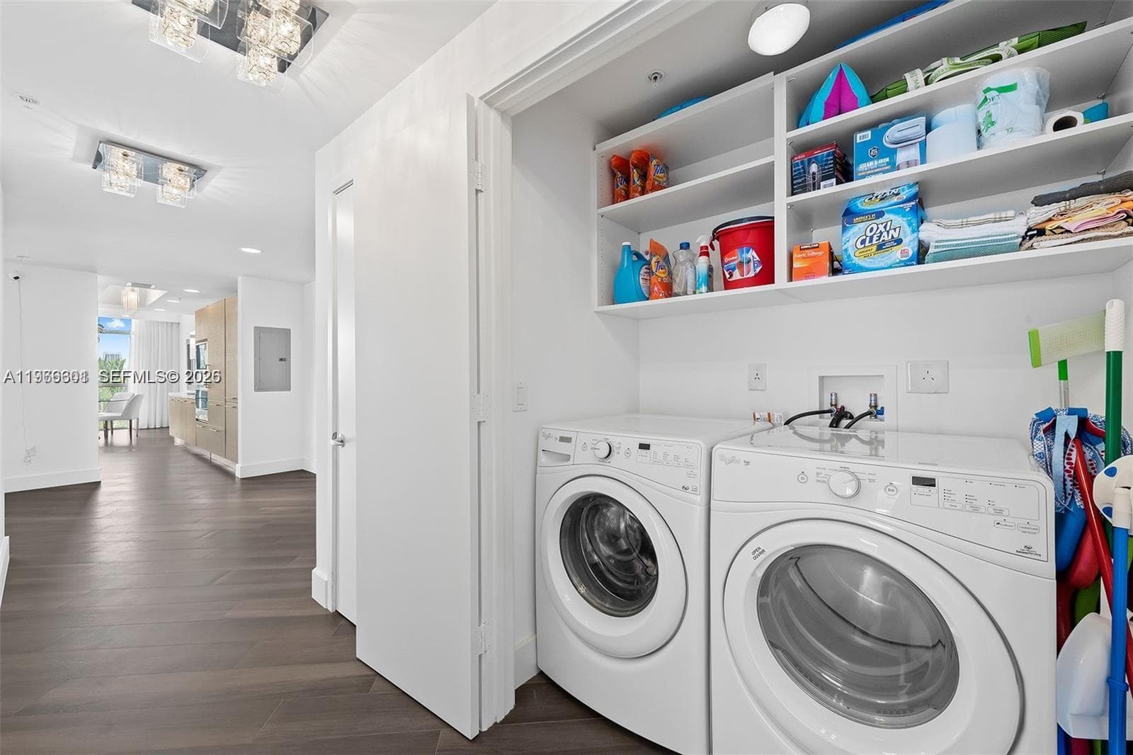 17301 Biscayne Blvd # 2110, North Miami Beach FL 33160 — 23