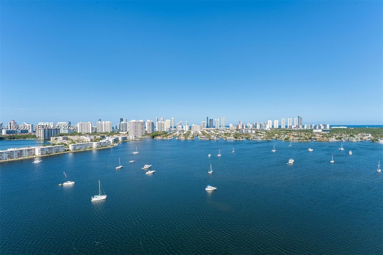 17301 Biscayne Blvd # 2110, North Miami Beach FL 33160 — 33