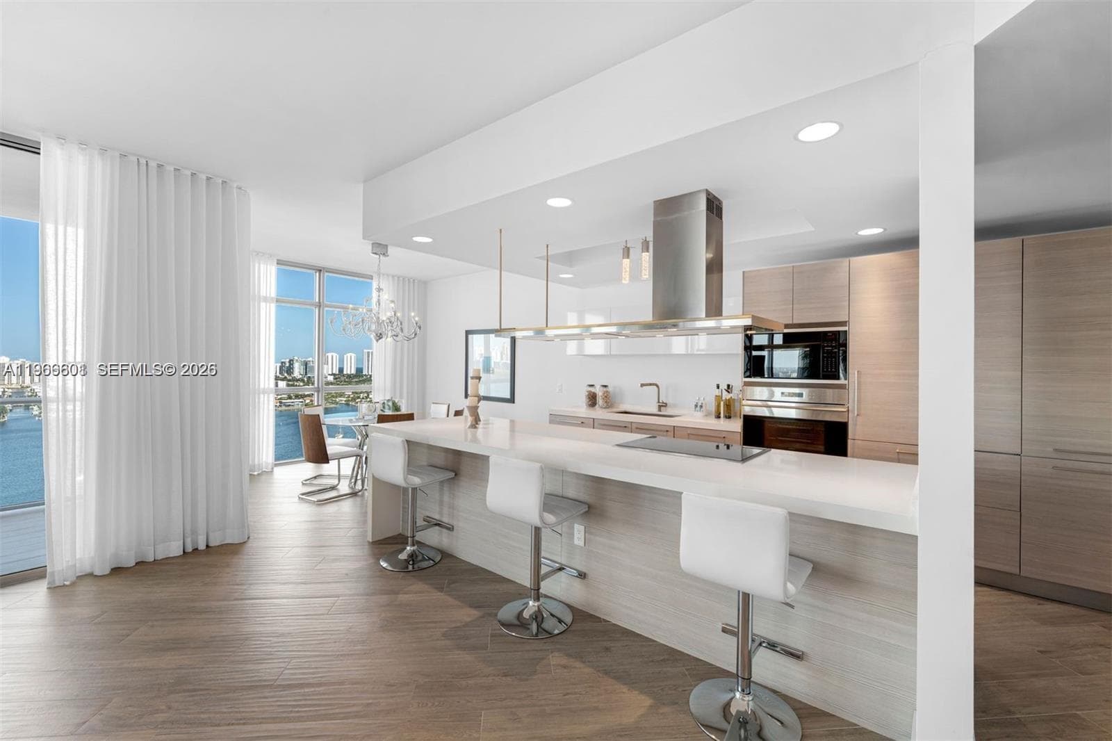 17301 Biscayne Blvd # 2110, North Miami Beach FL 33160 — 4