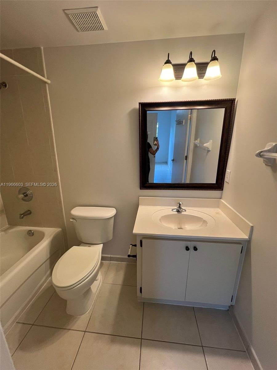 7220 NW 114th Ave # 307, Doral FL 33178 — 16