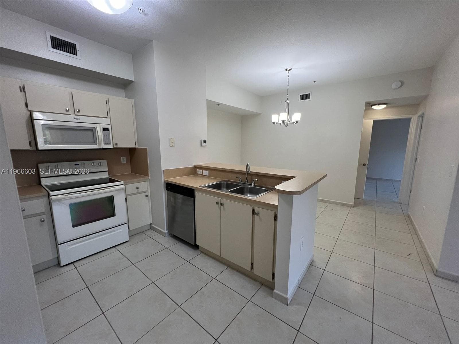7220 NW 114th Ave # 307, Doral FL 33178 — 4