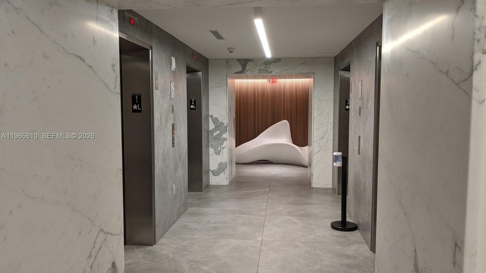 350 S Miami Ave # 1901, Miami FL 33130 — 48