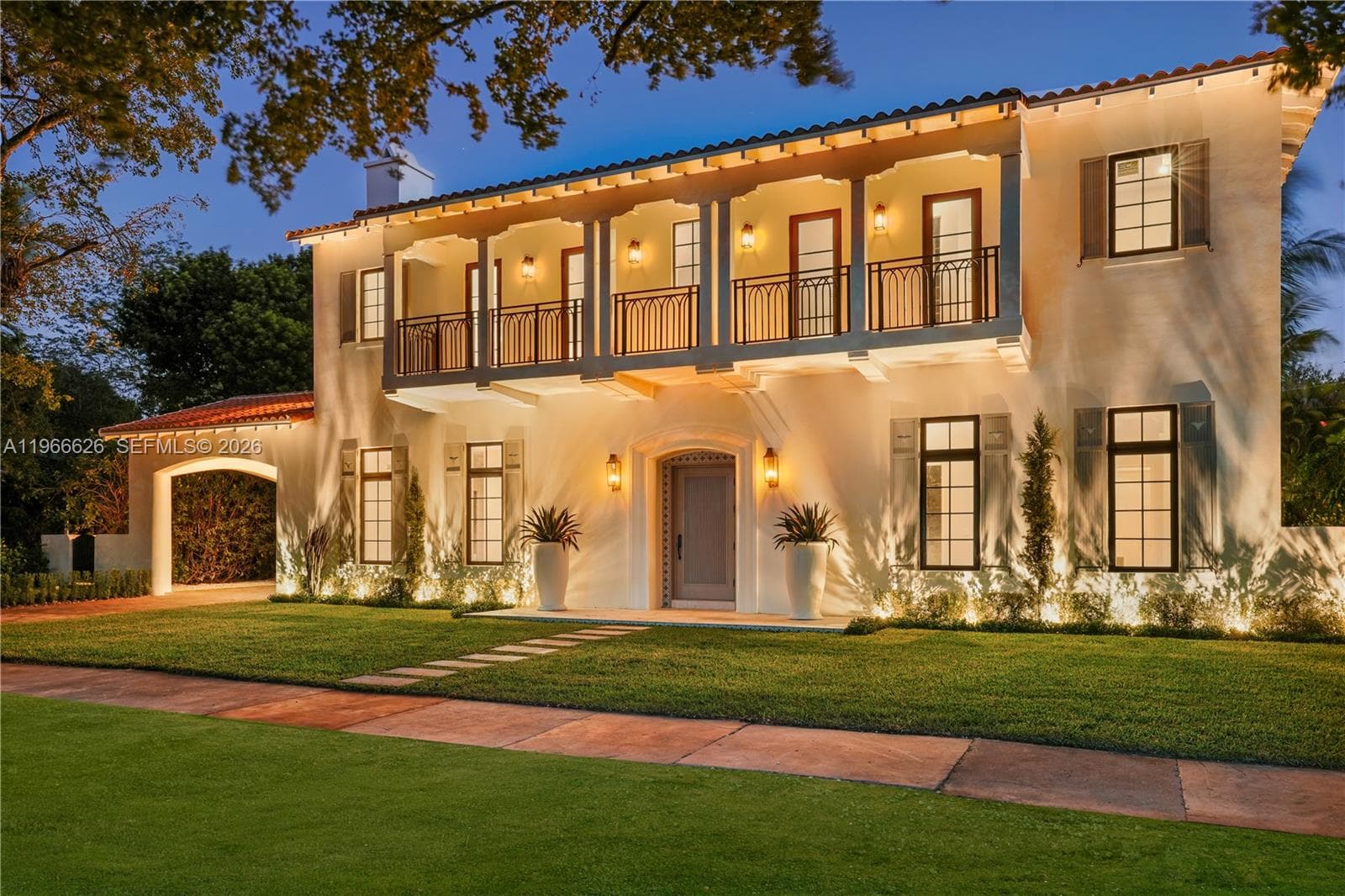 1514 Consolata Ave, Coral Gables FL 33146 — 2