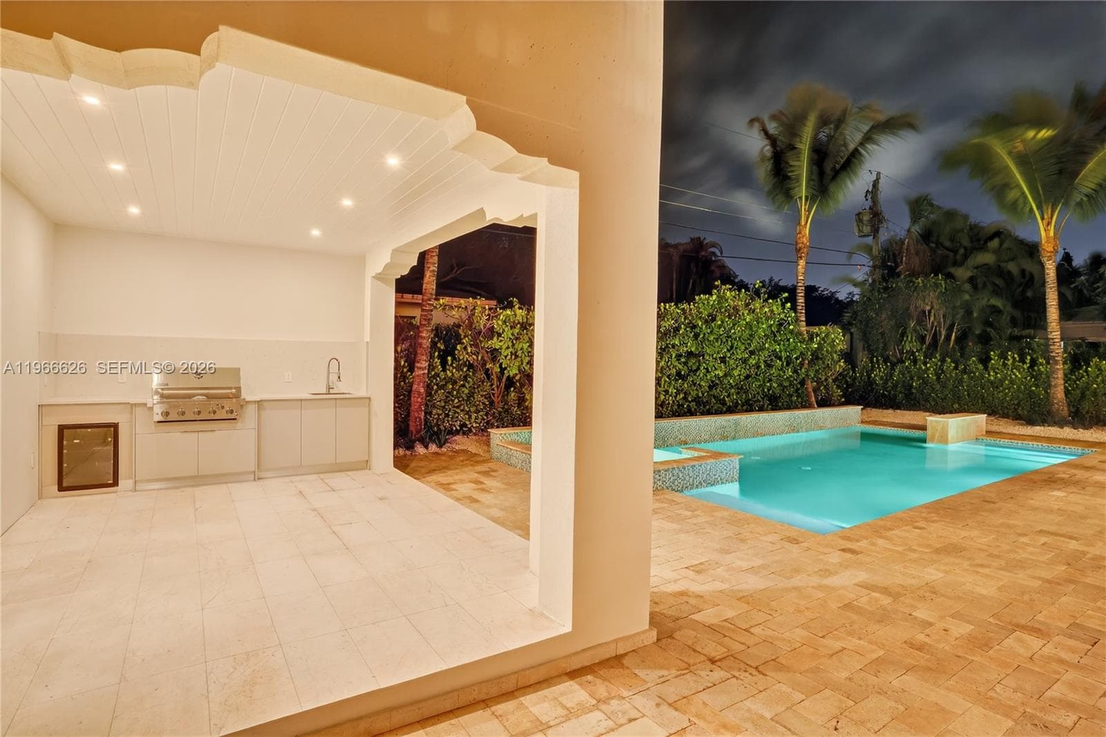 1514 Consolata Ave, Coral Gables FL 33146 — 38