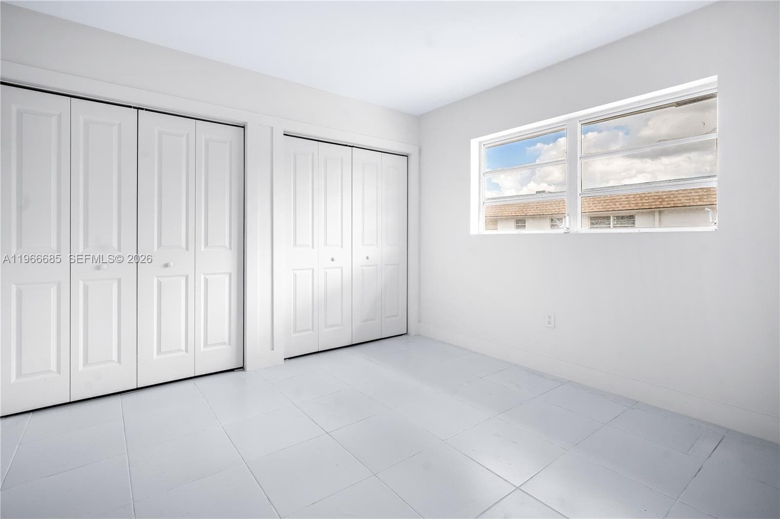 10375-35-55 SW 40th St # 0, Miami FL 33165 — 9