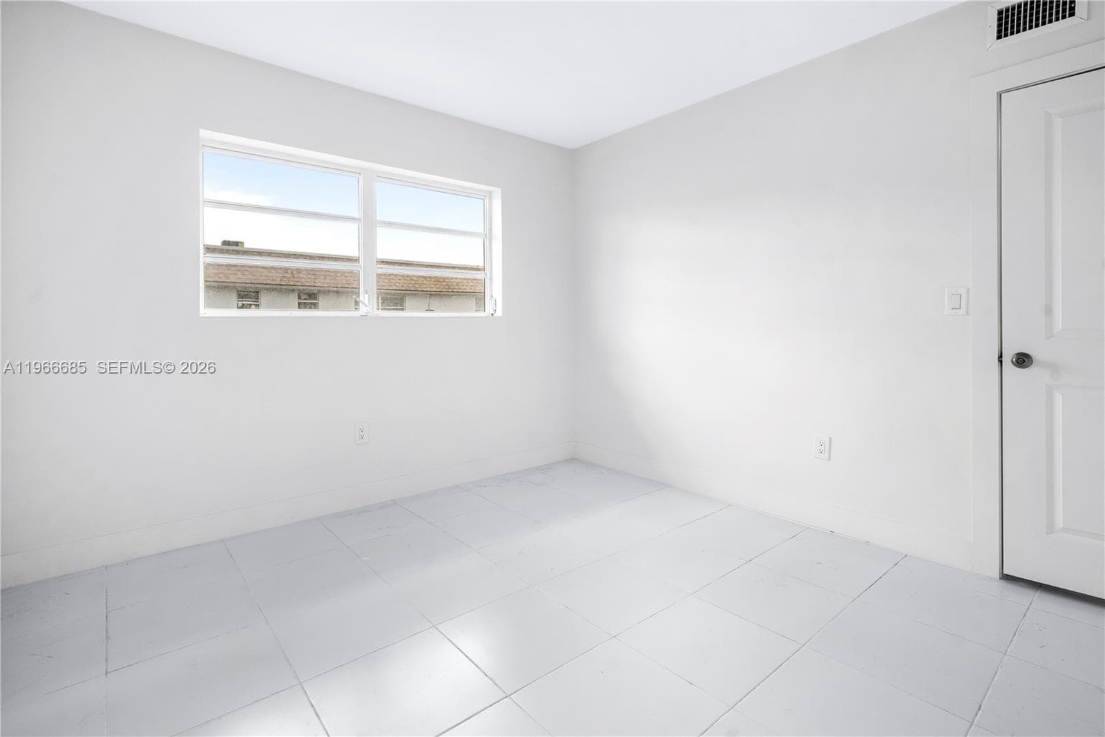 10375-35-55 SW 40th St # 0, Miami FL 33165 — 10