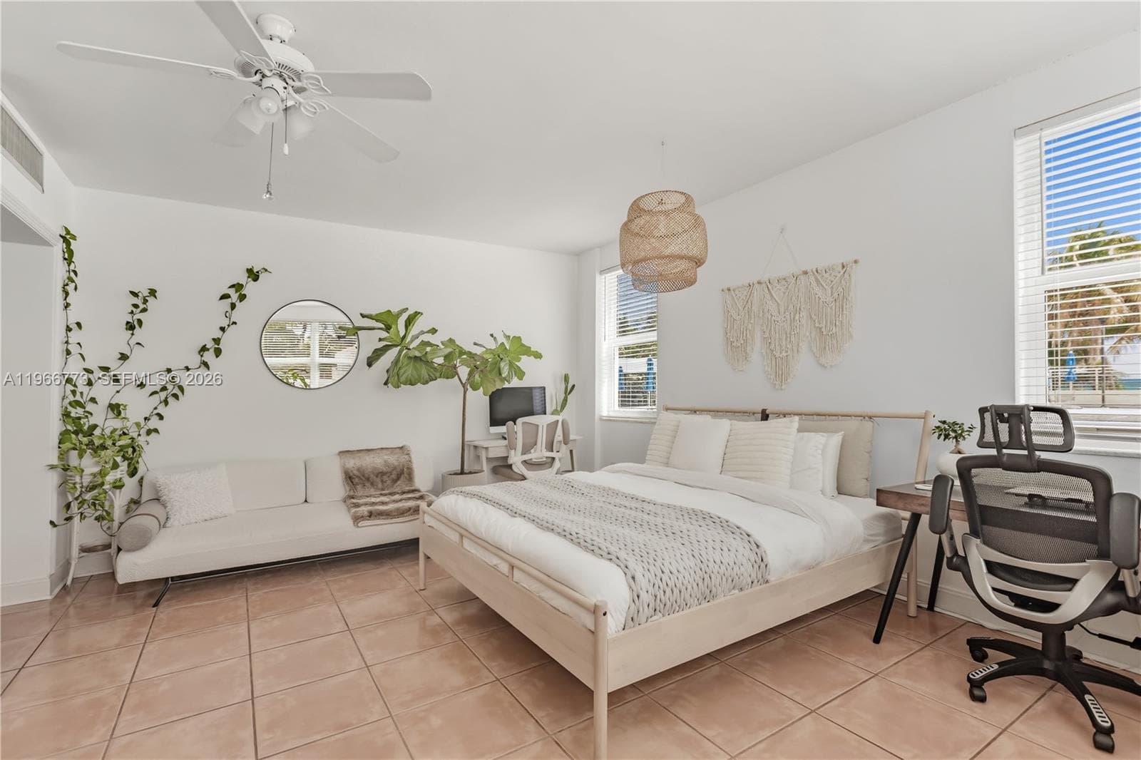 5001 Collins Ave # 1K, Miami Beach FL 33140 — 10