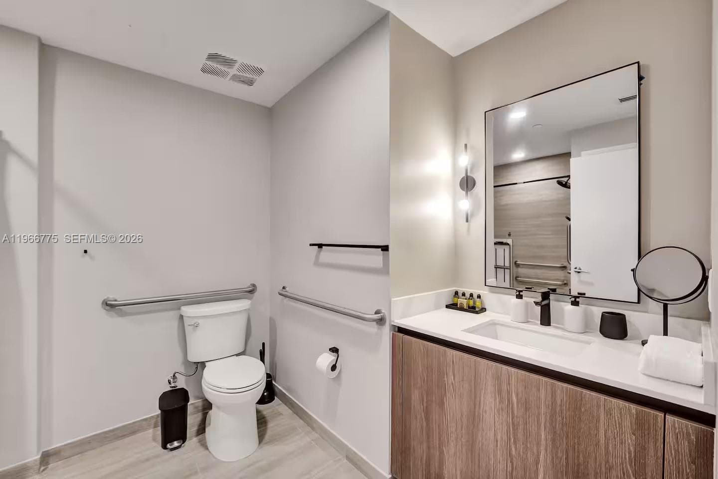 580 72nd St # 705, Miami Beach FL 33141 — 8