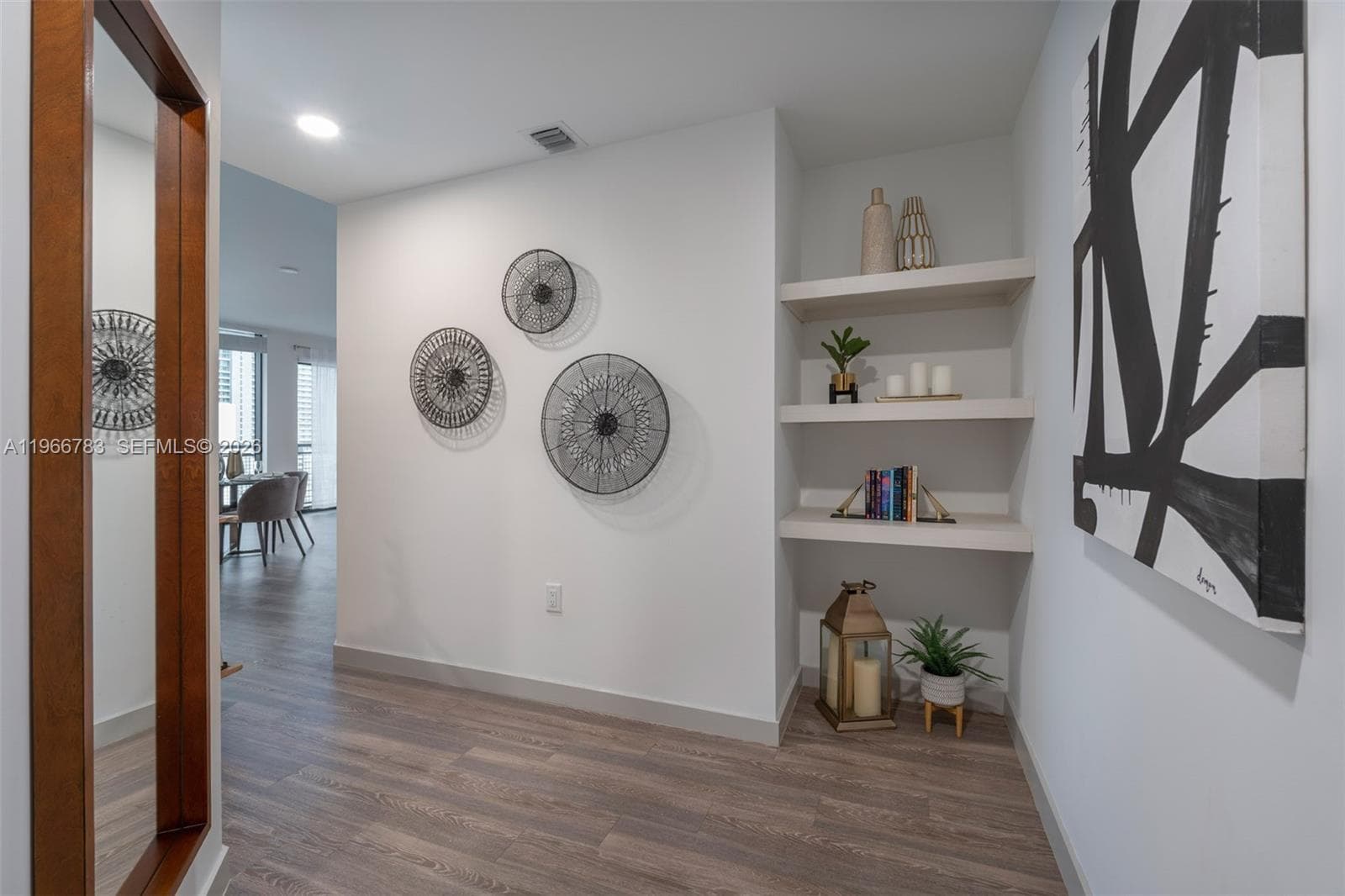 221 SW 12th St, Miami FL 33130 — 25