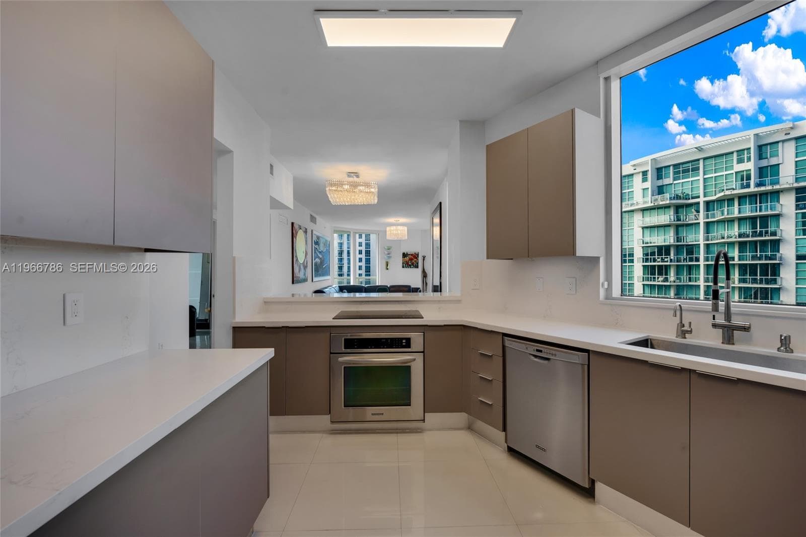 3030 NE 188th St # 602, Aventura FL 33180 — 12