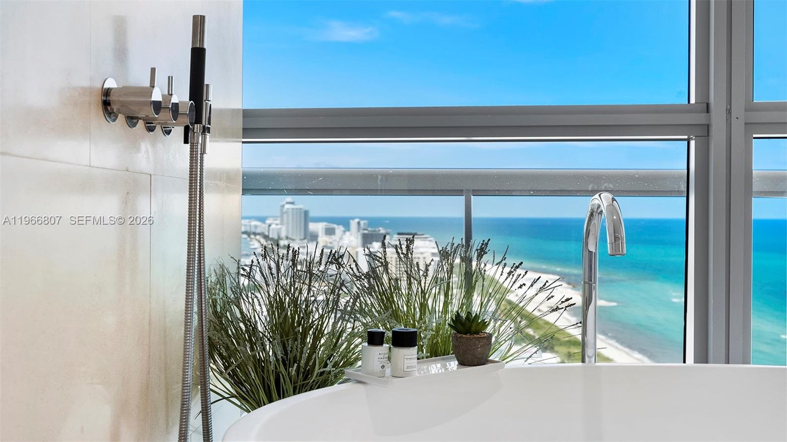 101 20th St # 3909, Miami Beach FL 33139 — 20