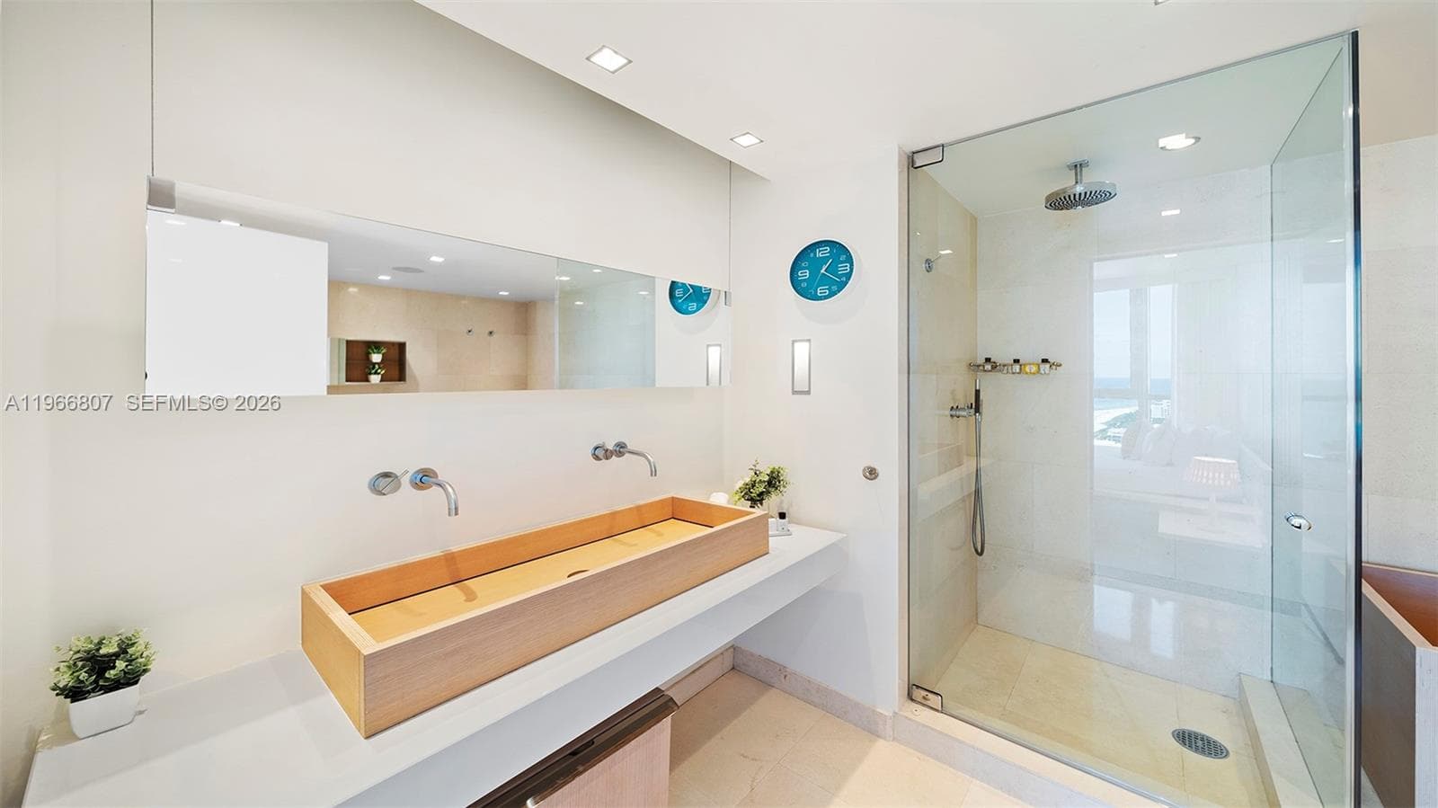 101 20th St # 3909, Miami Beach FL 33139 — 35