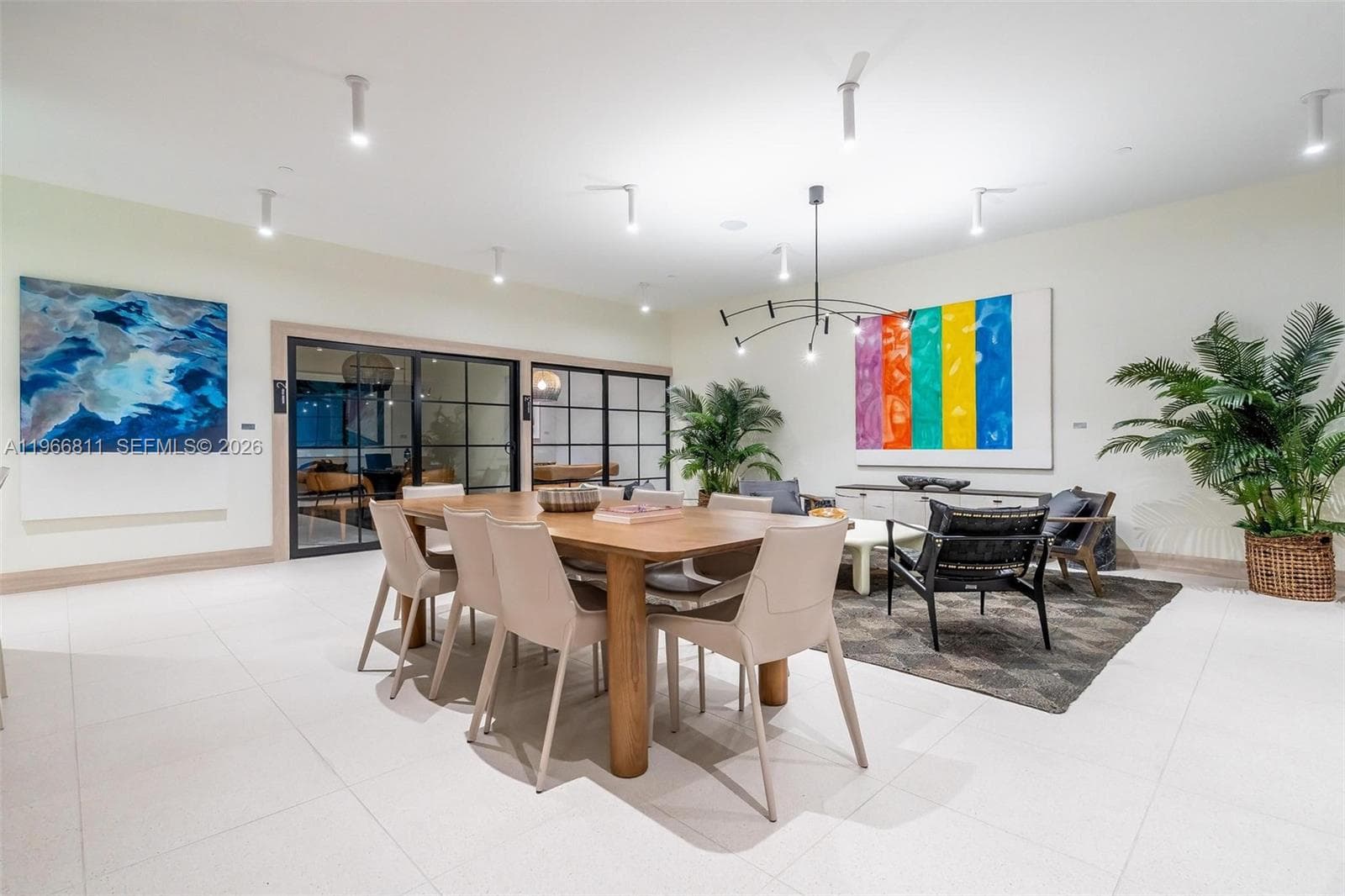 225 N Miami Ave # 3307, Miami FL 33128 — 52