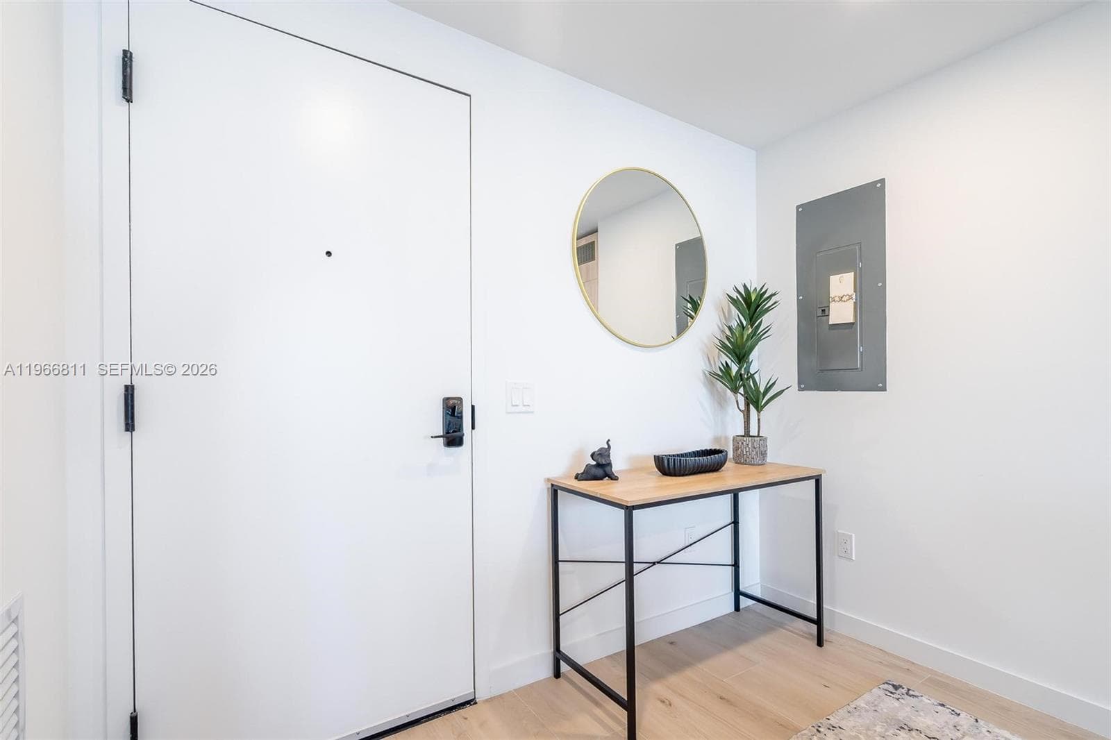 225 N Miami Ave # 3307, Miami FL 33128 — 17