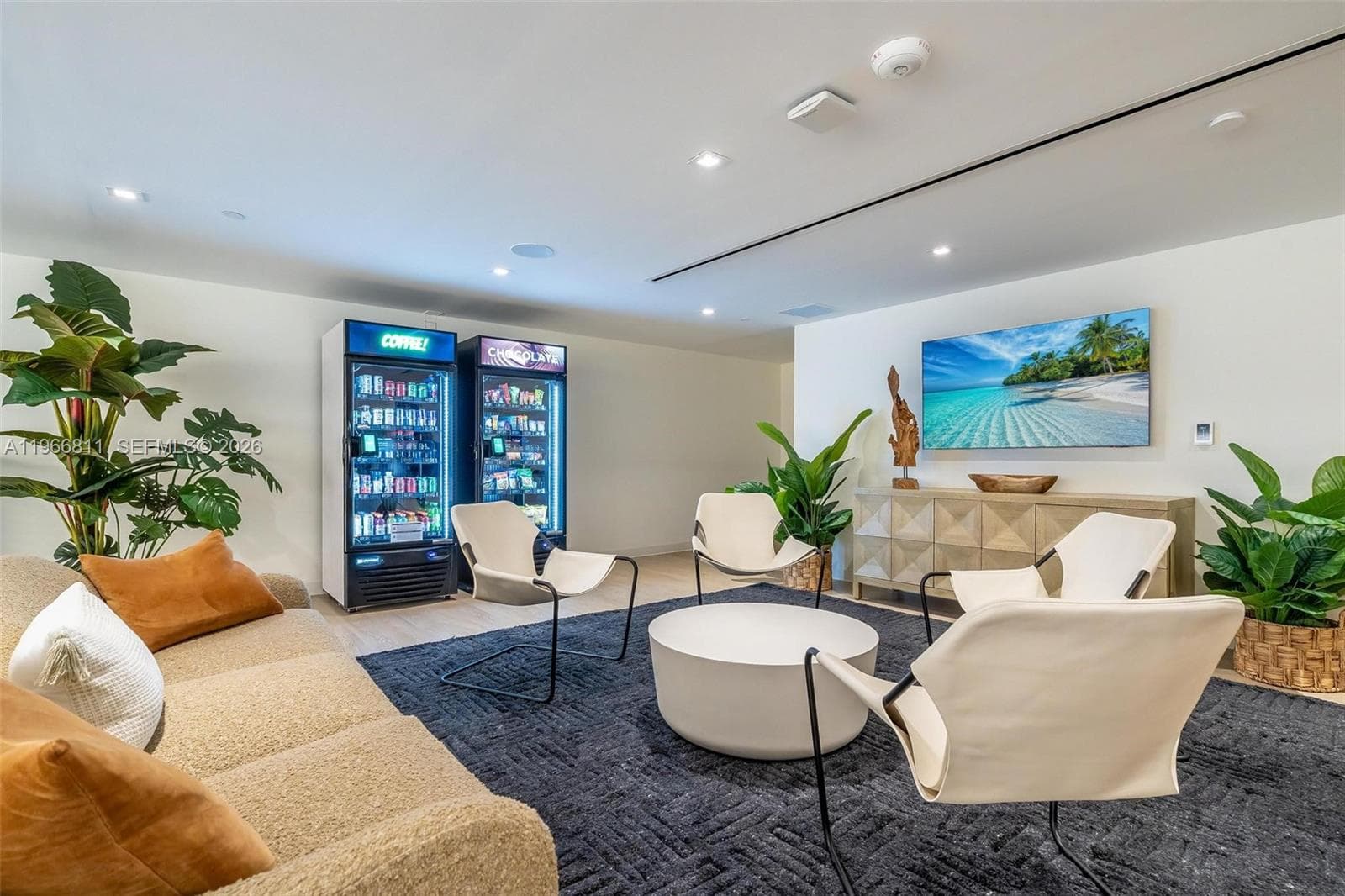 225 N Miami Ave # 3307, Miami FL 33128 — 57