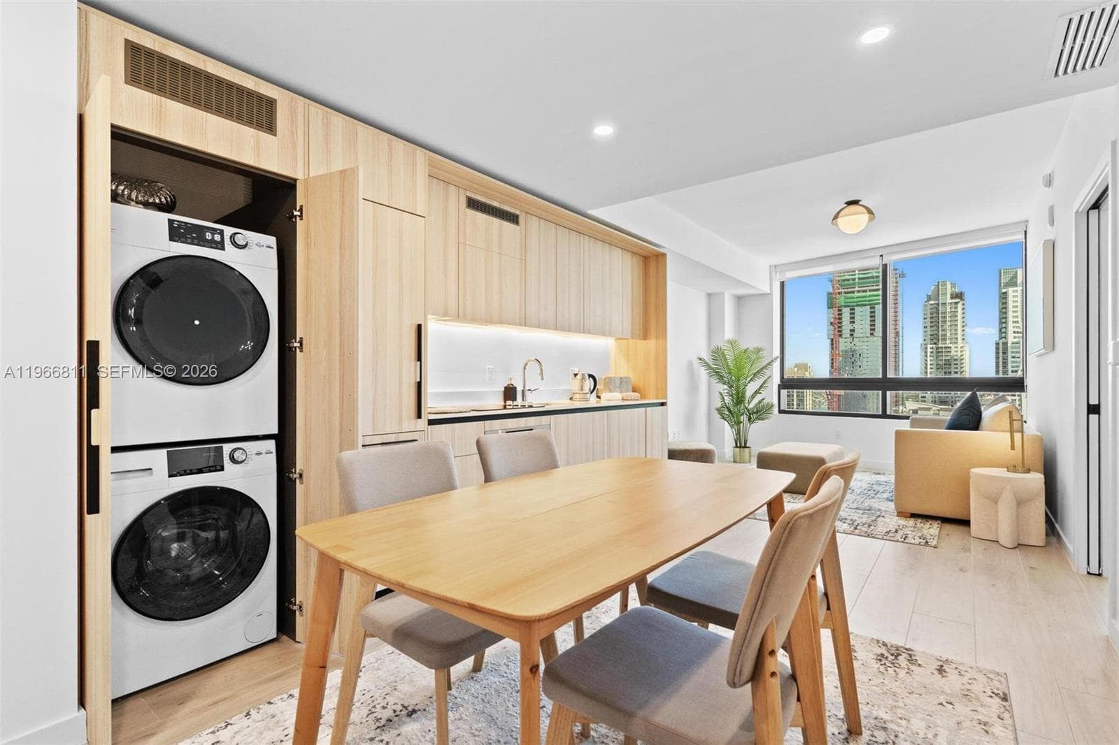 225 N Miami Ave # 3307, Miami FL 33128 — 20