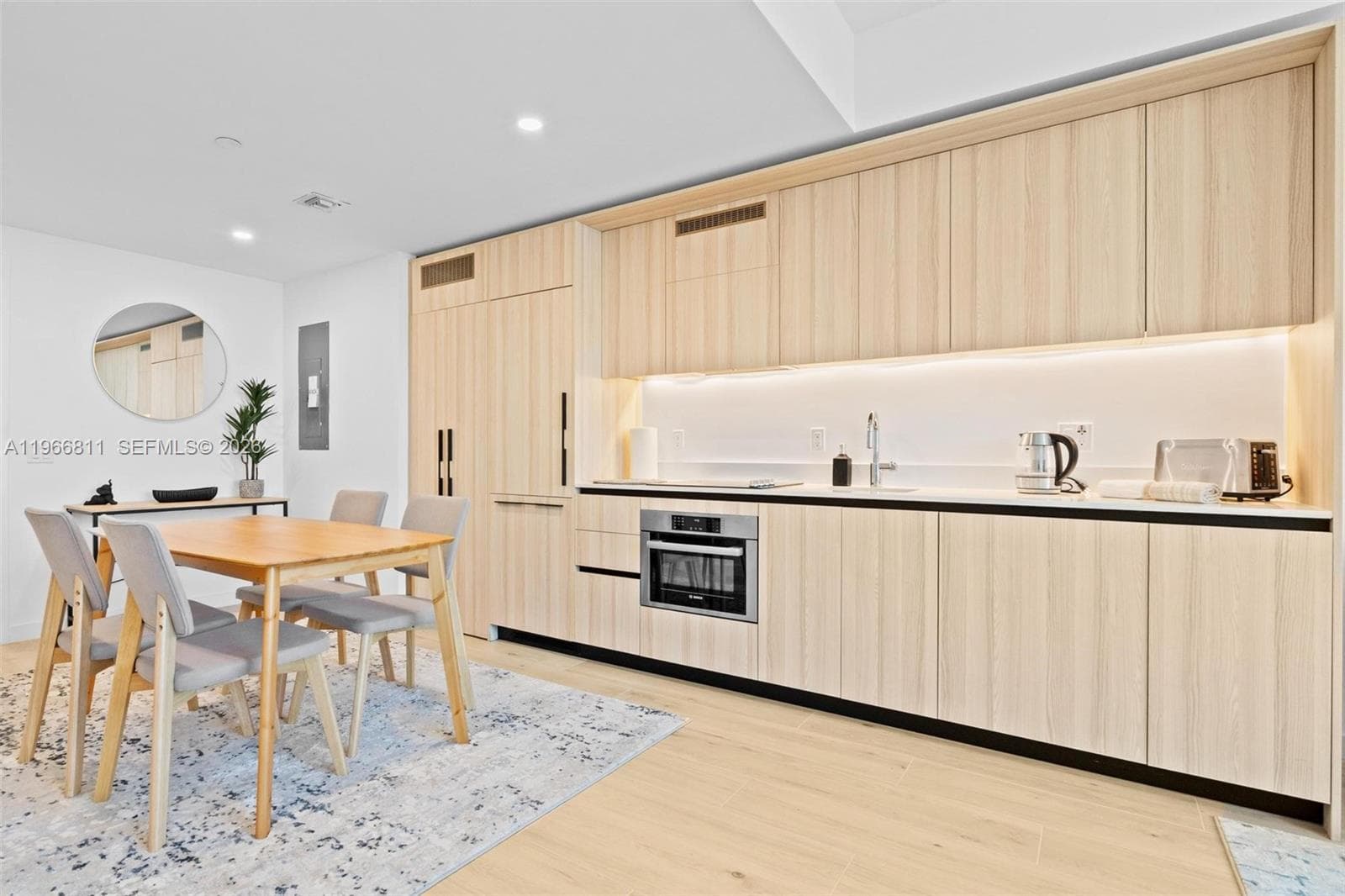 225 N Miami Ave # 3307, Miami FL 33128 — 24