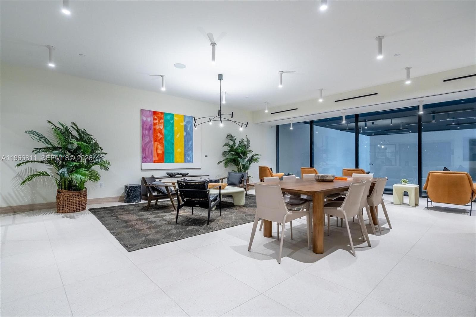 225 N Miami Ave # 3307, Miami FL 33128 — 49