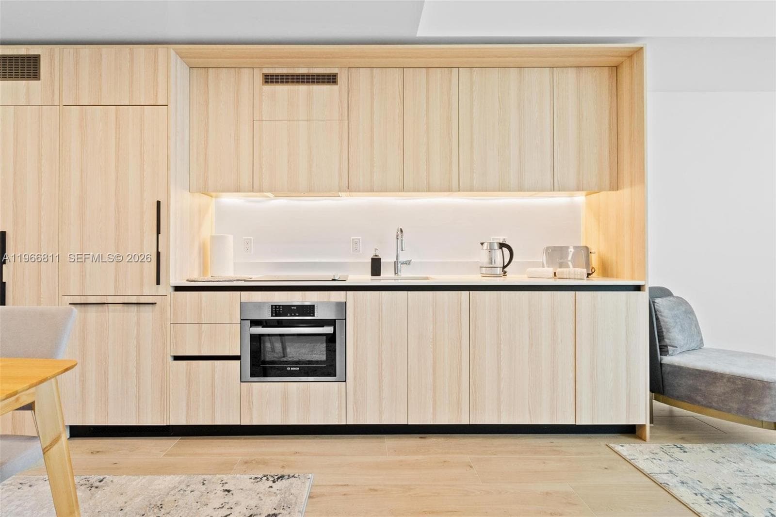 225 N Miami Ave # 3307, Miami FL 33128 — 25
