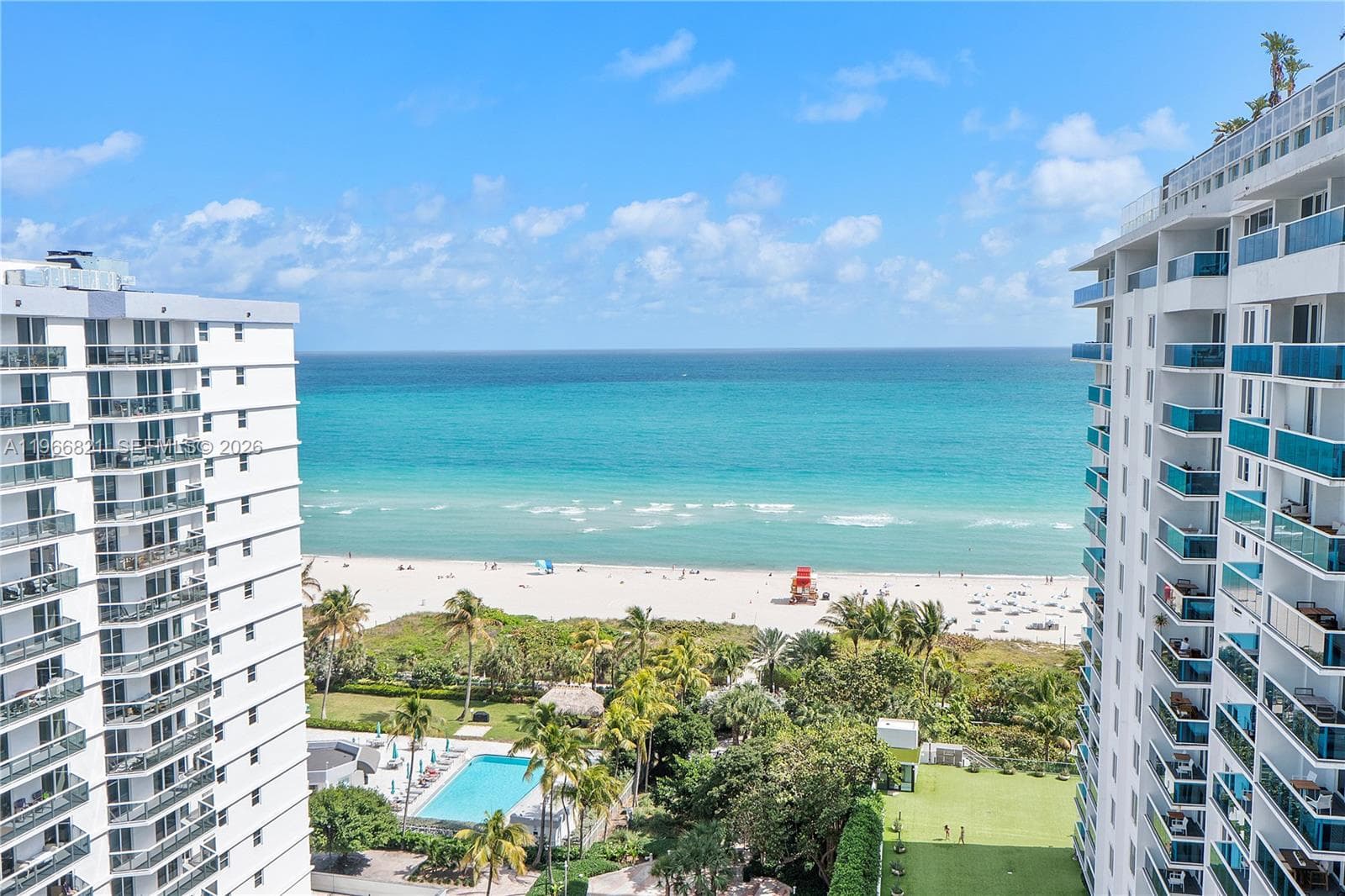 102 24th St # 1612, Miami Beach FL 33139 — 52