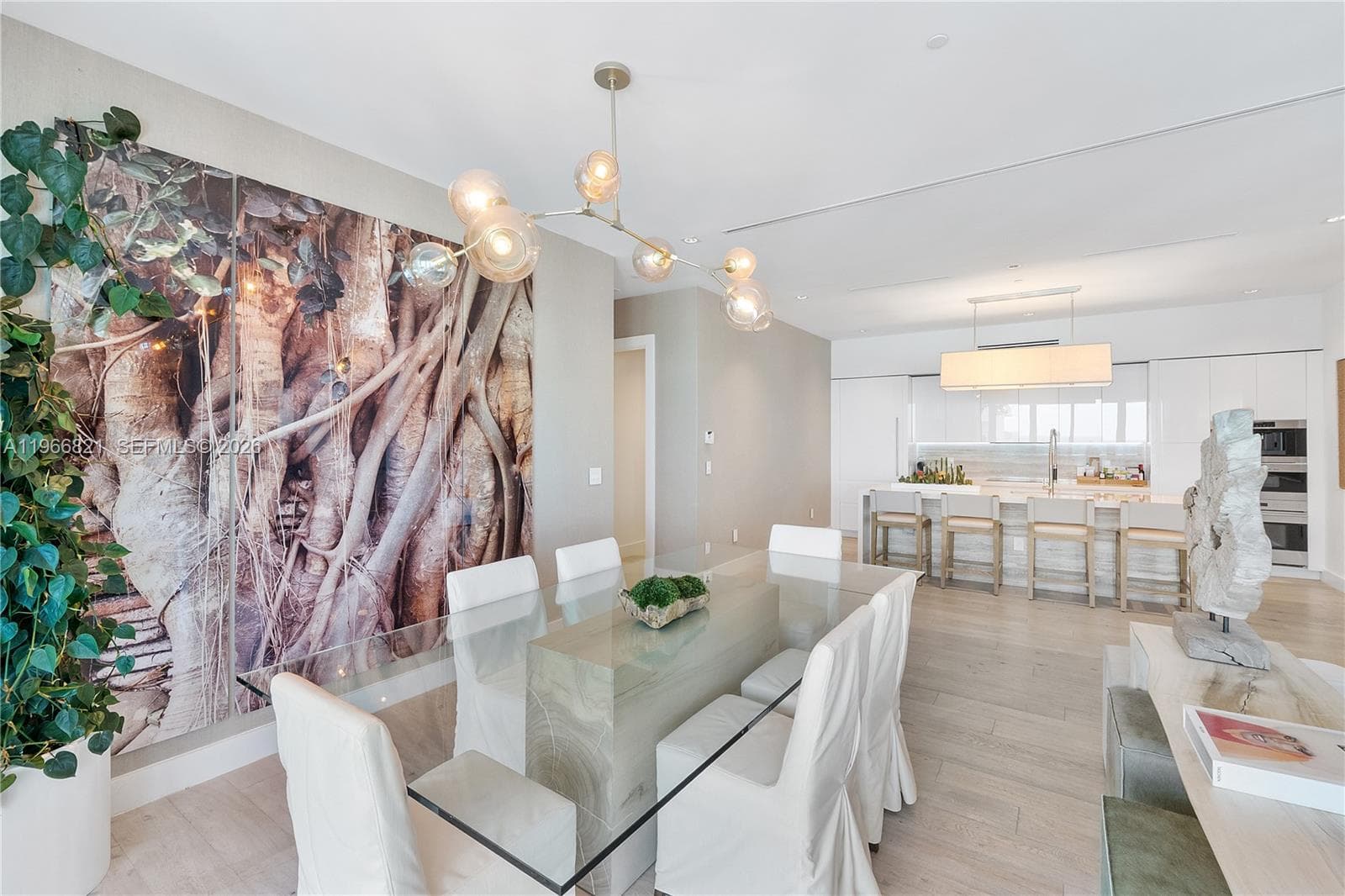 102 24th St # 1612, Miami Beach FL 33139 — 20