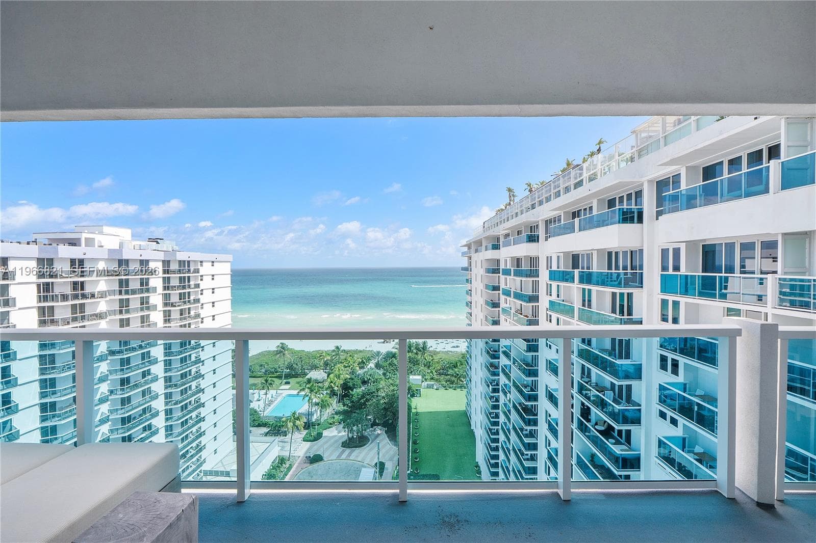 102 24th St # 1612, Miami Beach FL 33139 — 49