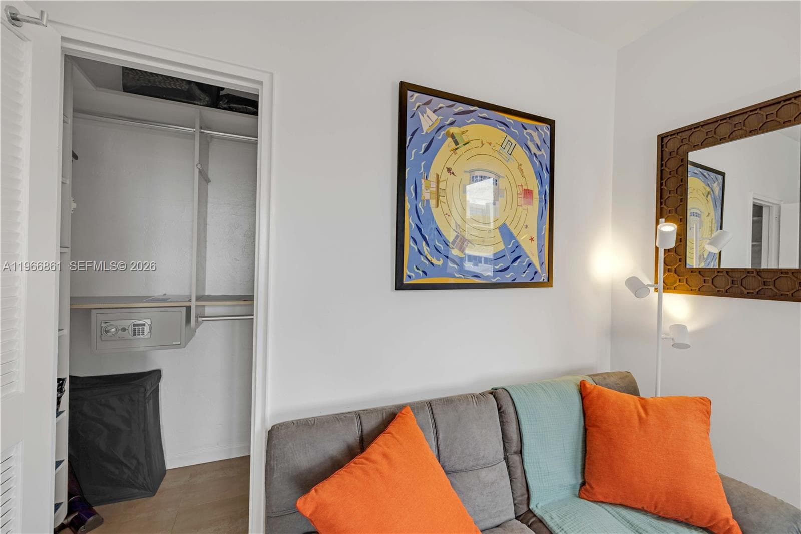 255 W 24th St # 542, Miami Beach FL 33140 — 9