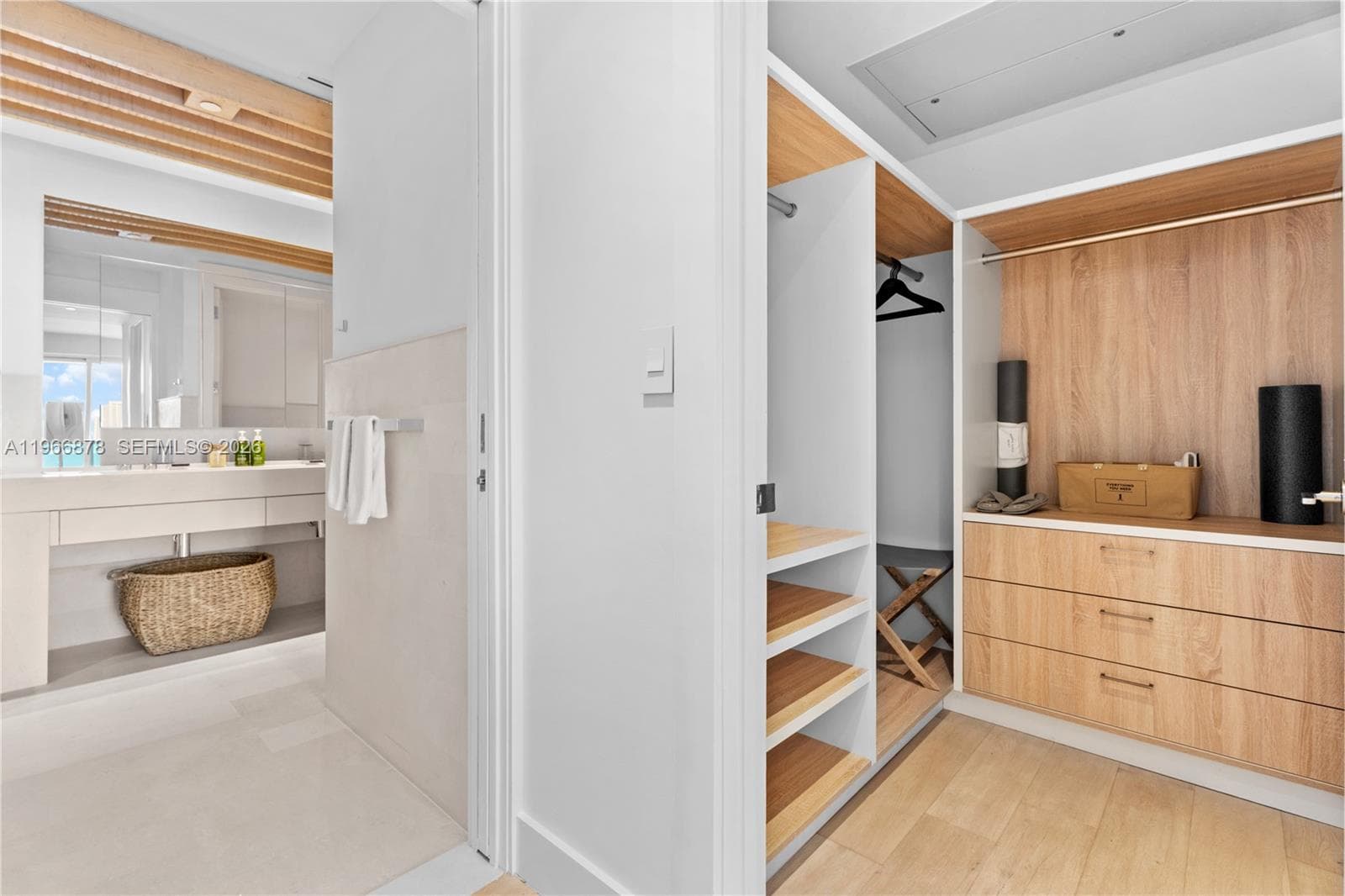 102 24th St # 1703, Miami Beach FL 33139 — 13