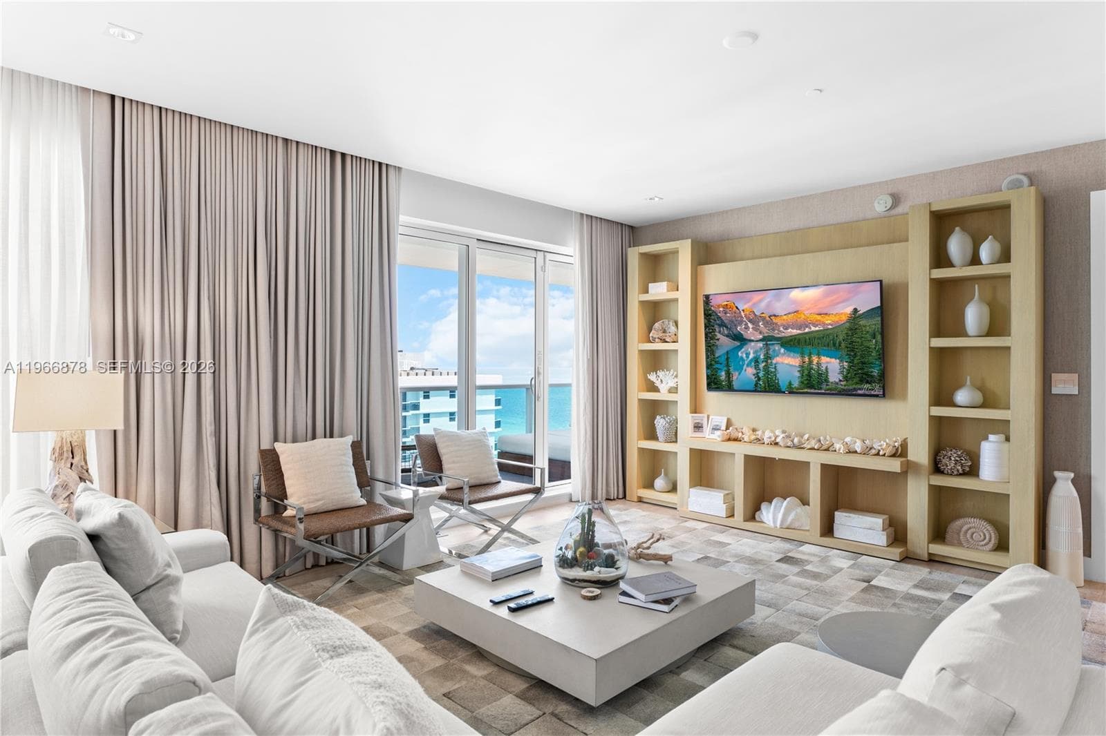 102 24th St # 1703, Miami Beach FL 33139 — 1