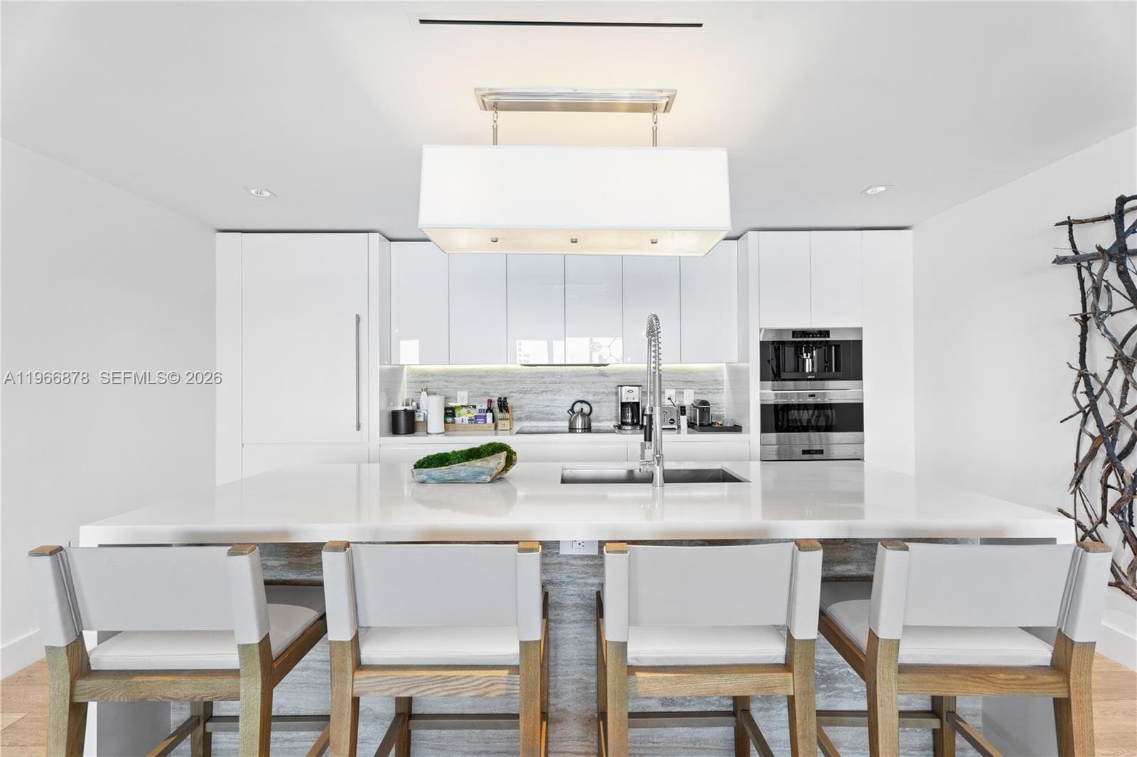 102 24th St # 1703, Miami Beach FL 33139 — 8