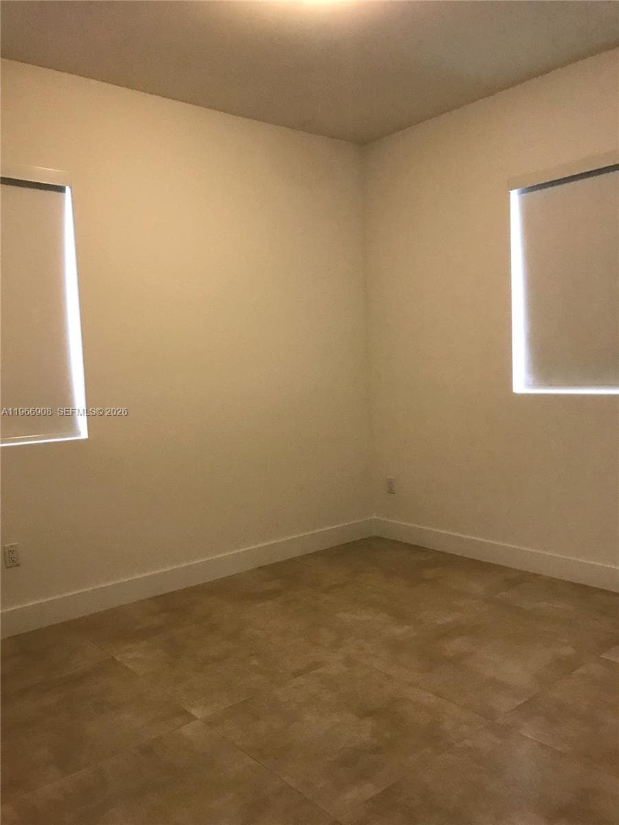 10055 NW 75th St, Doral FL 33178 — 15