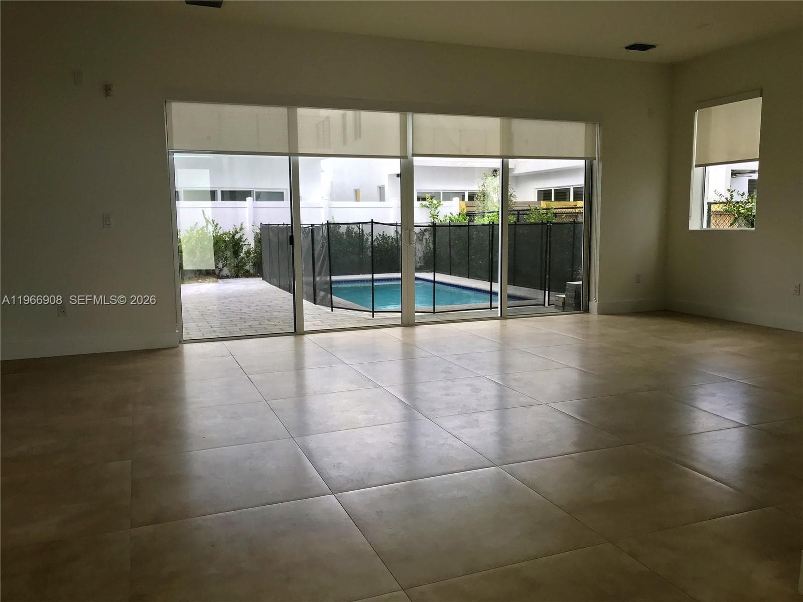 10055 NW 75th St, Doral FL 33178 — 4