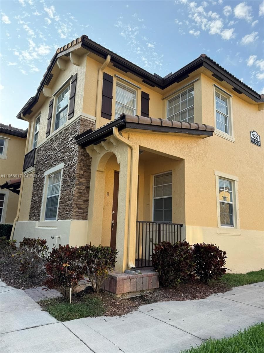 9257 SW 227th St # 11, Cutler Bay FL 33190 — 2