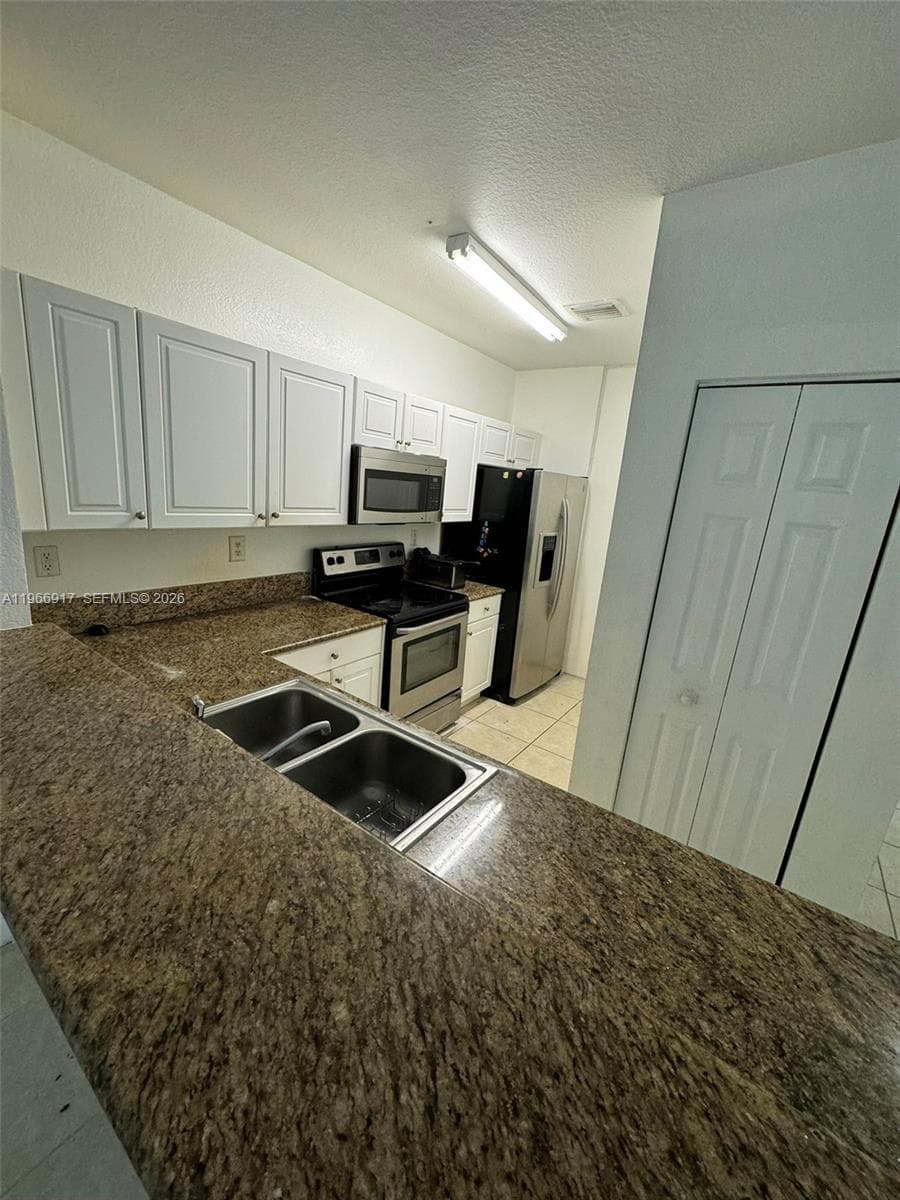 9257 SW 227th St # 11, Cutler Bay FL 33190 — 7