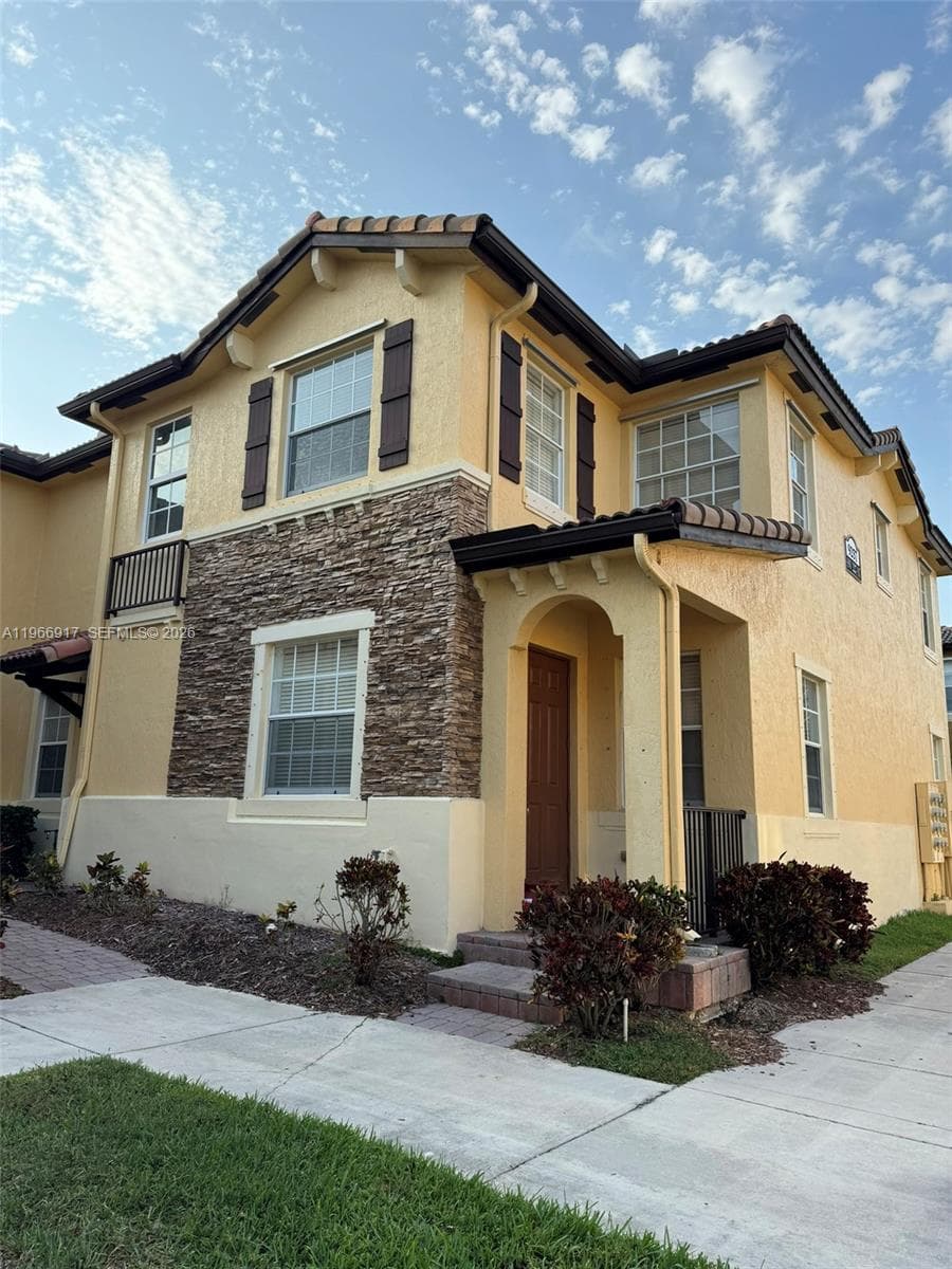 9257 SW 227th St # 11, Cutler Bay FL 33190 — 1