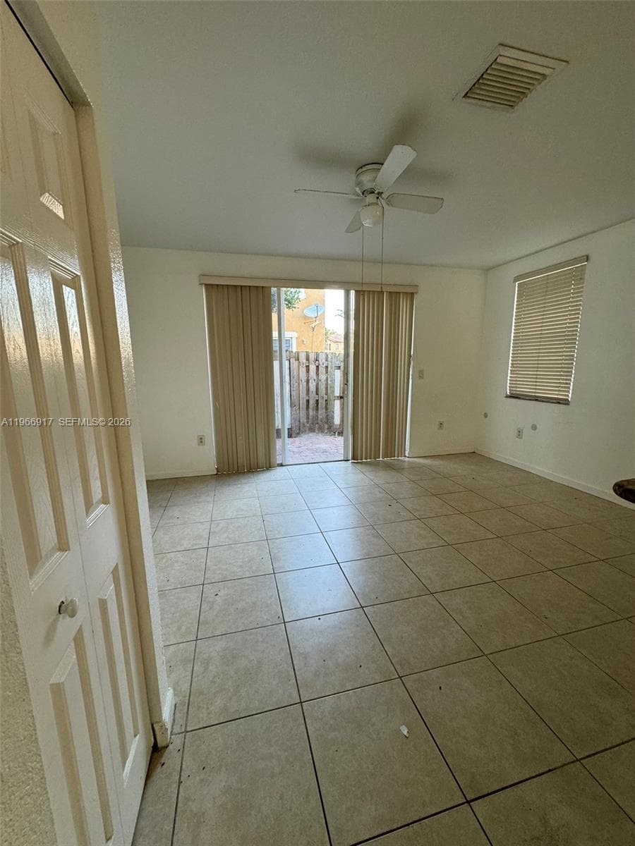 9257 SW 227th St # 11, Cutler Bay FL 33190 — 18
