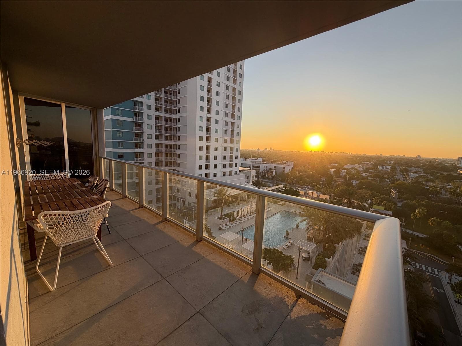 1010 SW 2nd Ave # 1208, Miami FL 33130 — 5