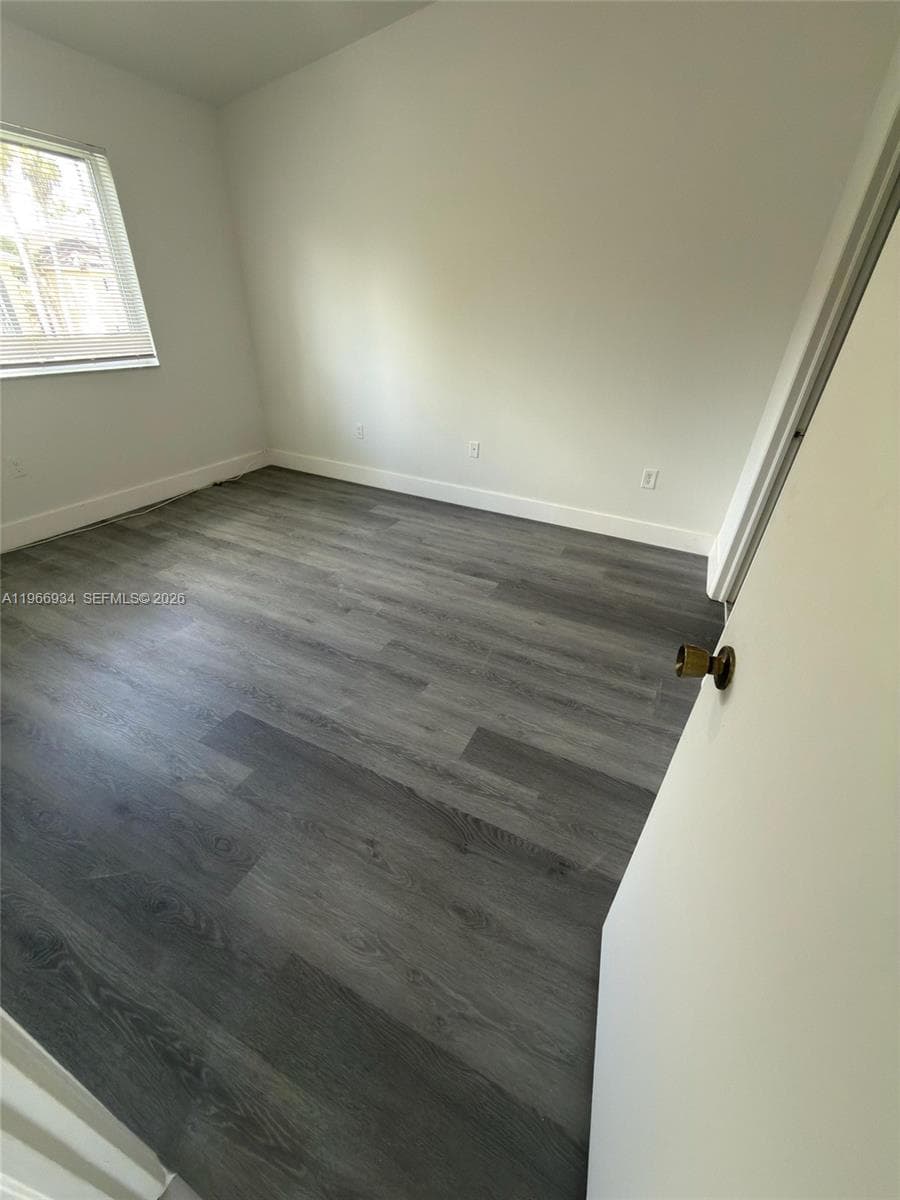 930 NE 34th Ave # 201, Homestead FL 33033 — 22