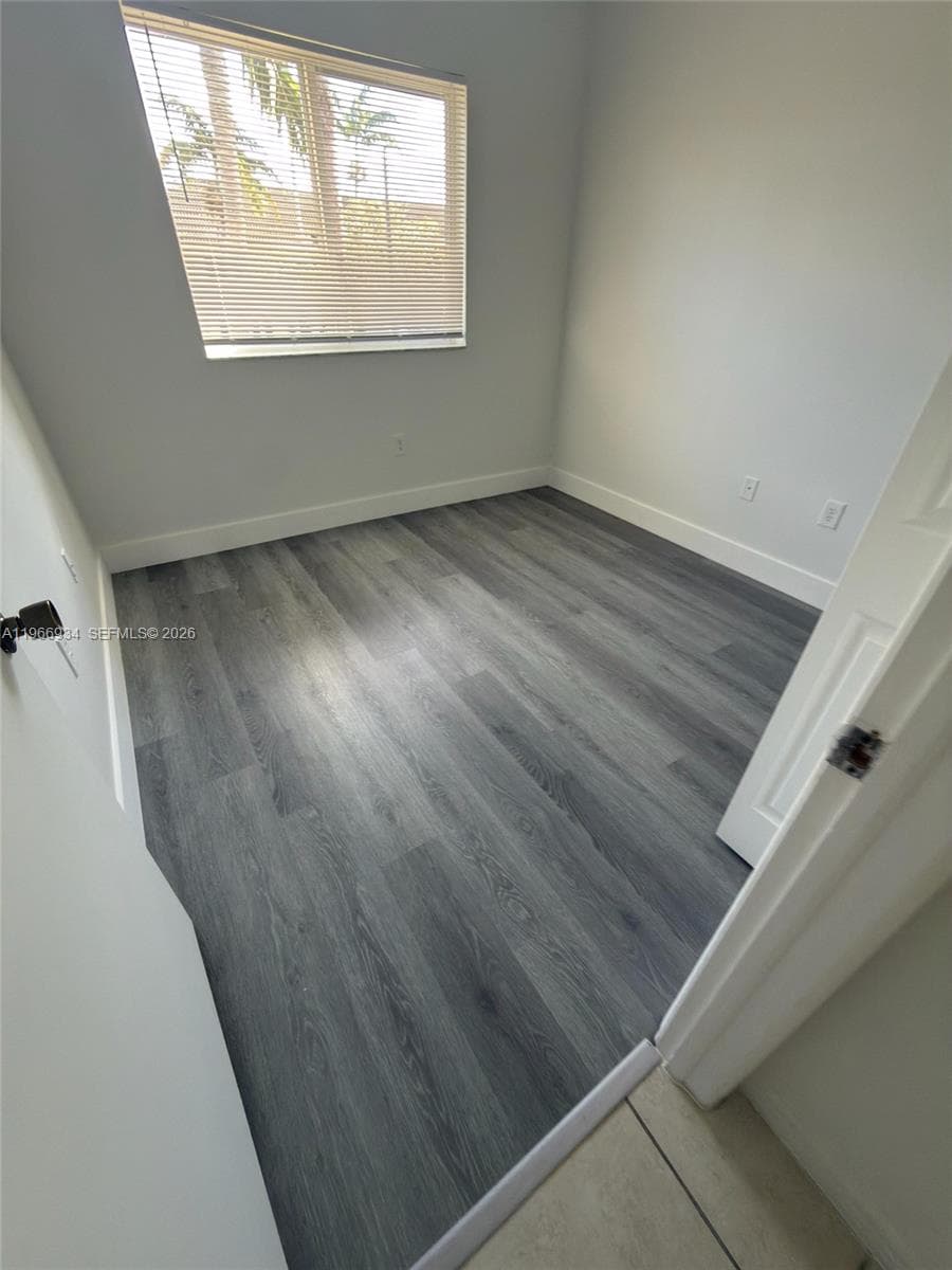 930 NE 34th Ave # 201, Homestead FL 33033 — 24