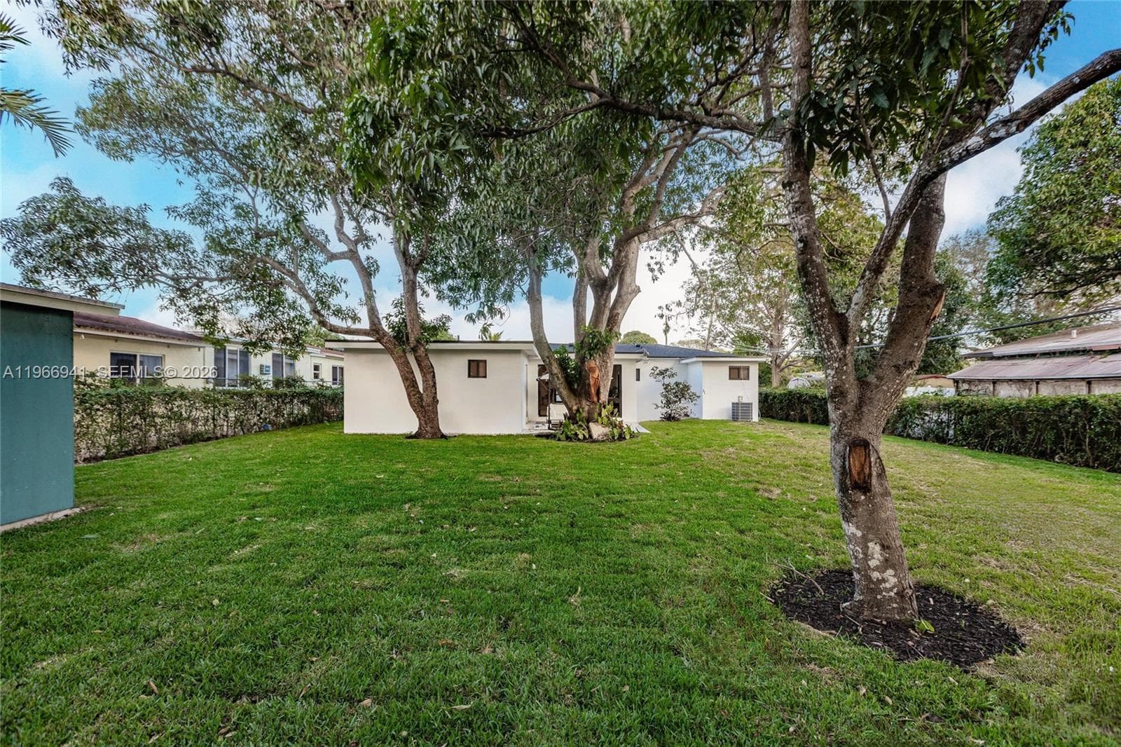 14324 Garden Dr, Miami FL 33168 — 6