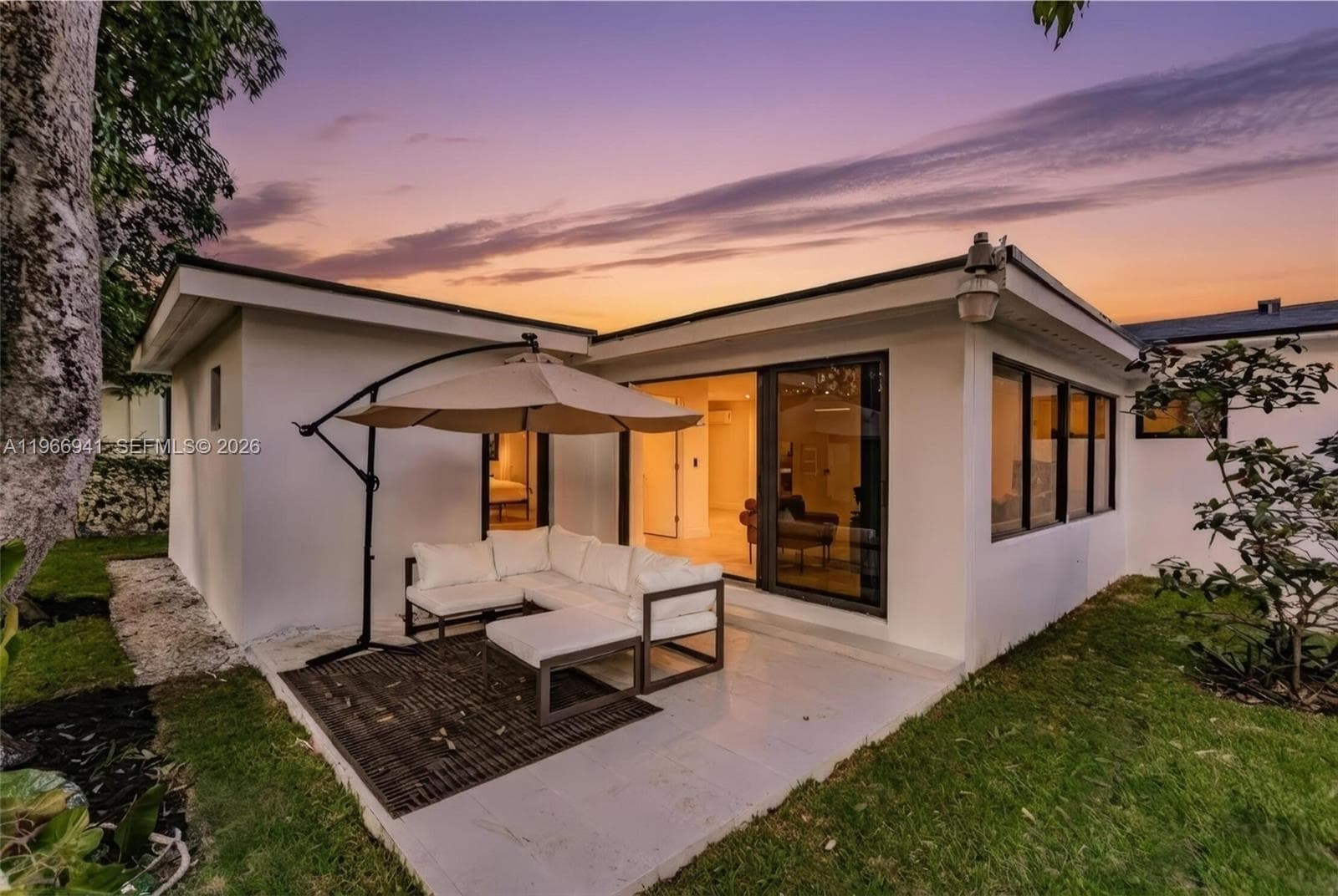 14324 Garden Dr, Miami FL 33168 — 30