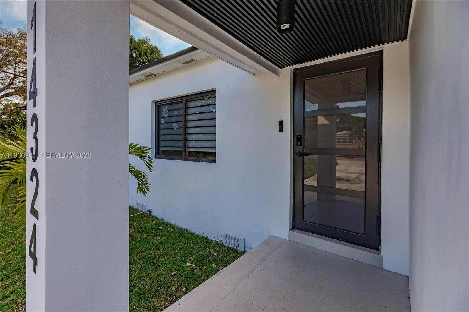 14324 Garden Dr, Miami FL 33168 — 4