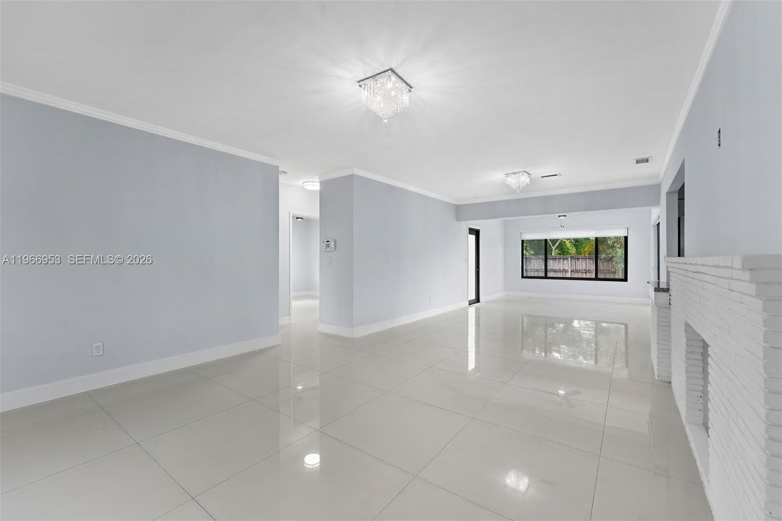 1998 NE 180th St, North Miami Beach FL 33162 — 5