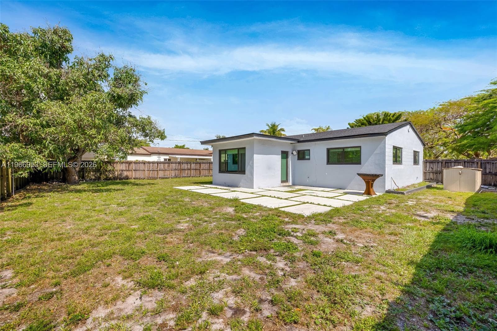1998 NE 180th St, North Miami Beach FL 33162 — 29